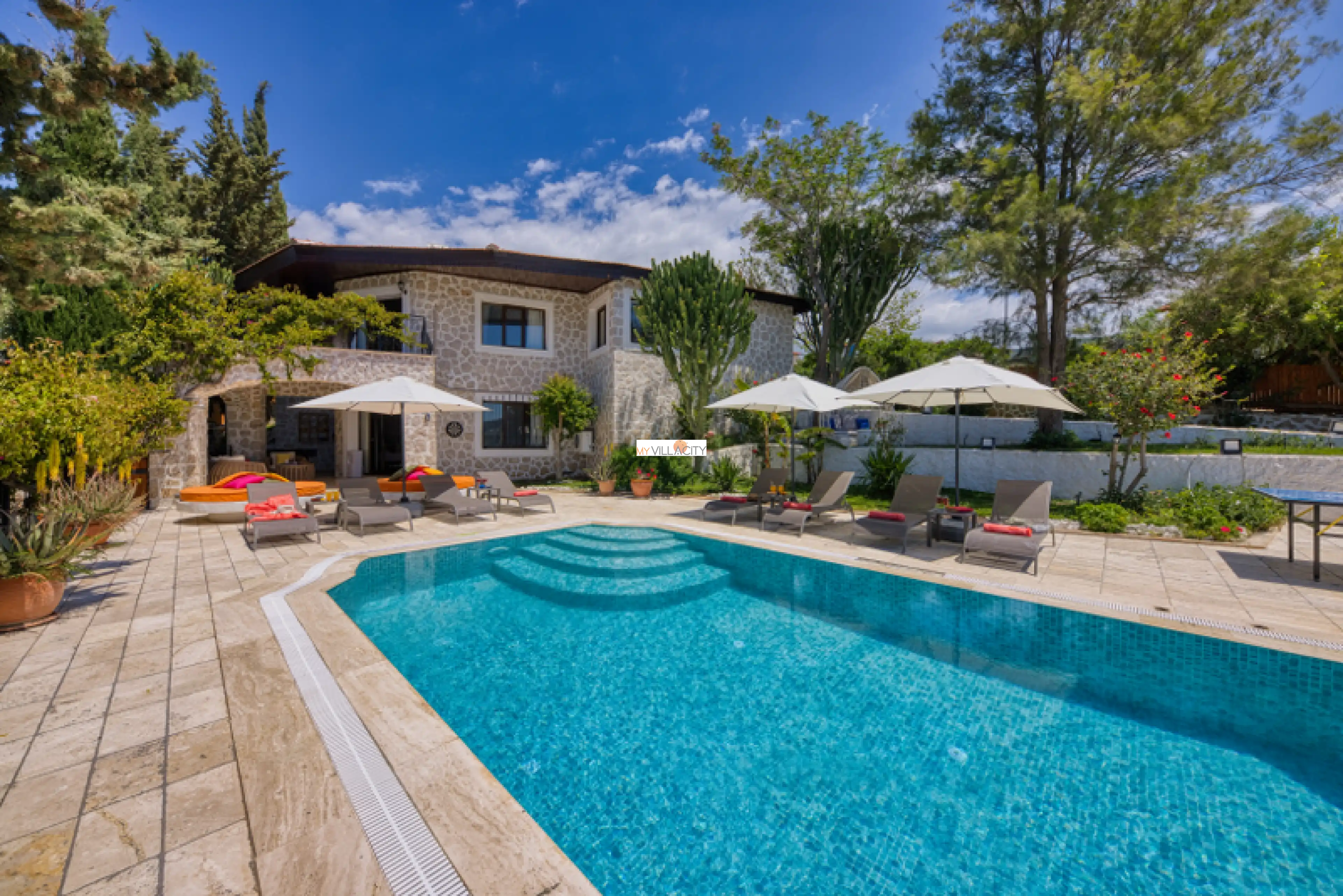 029A3575_HDR_800x534_548.png