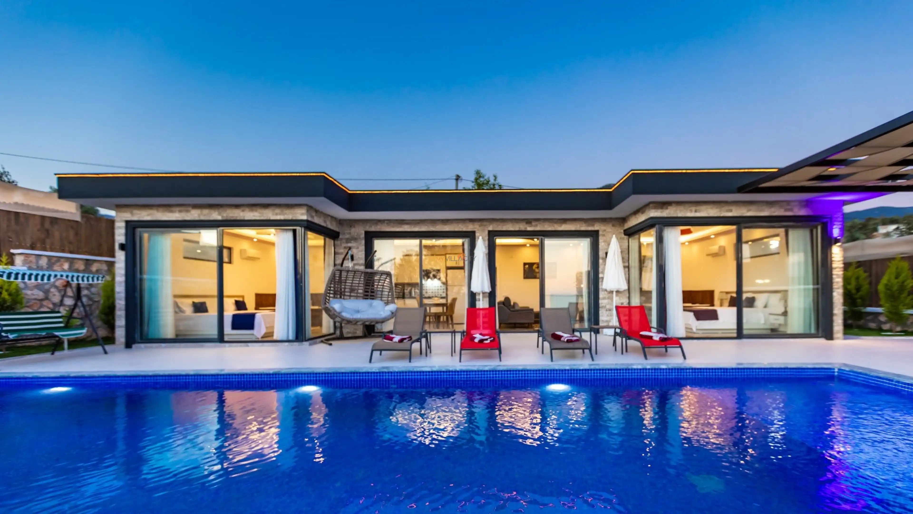 272944_606.jpg