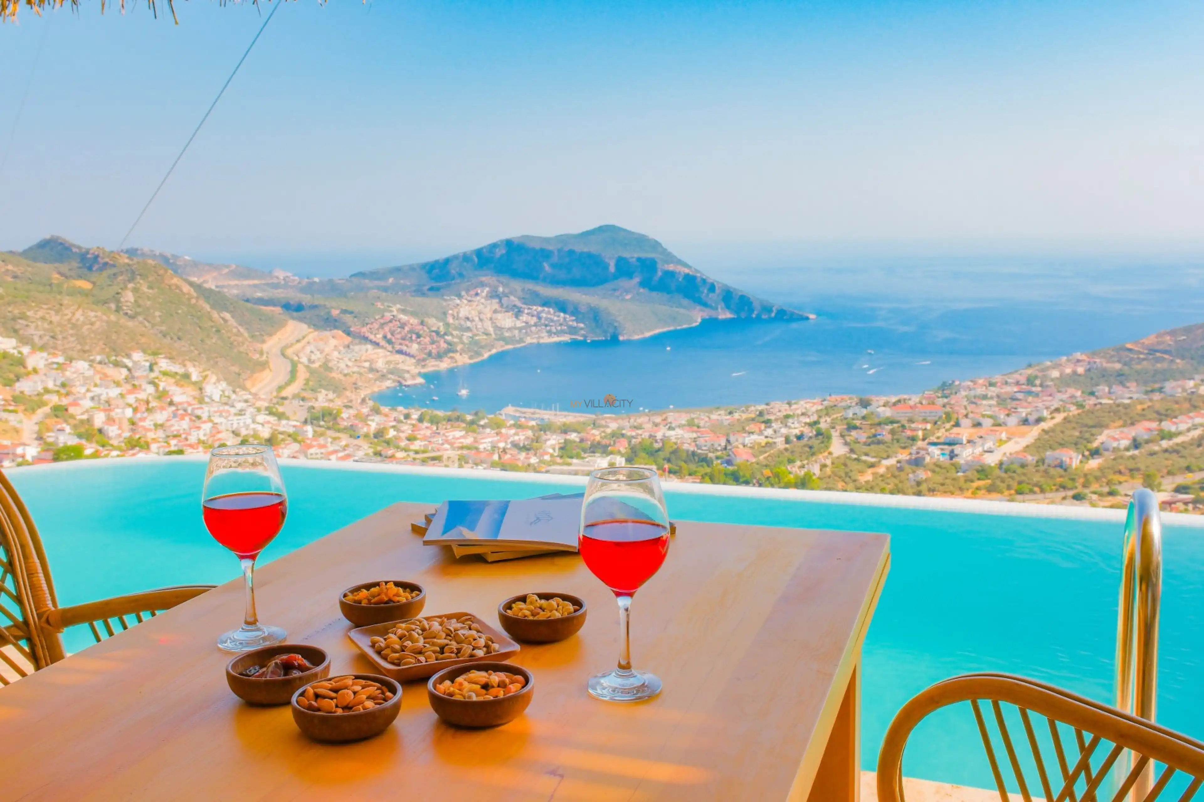 Kahvaltı Dahil Balayı Villaları