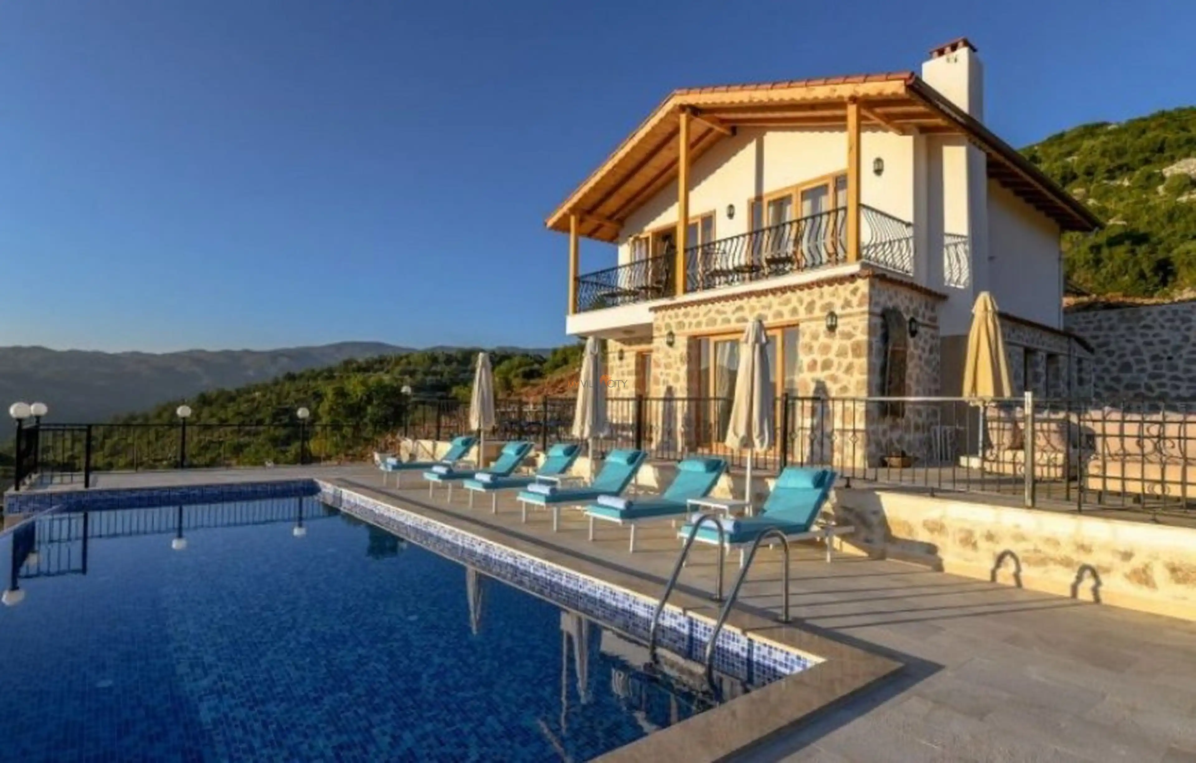 Saribelen-Villa-5-870x555-1_1693x1080_437.jpg
