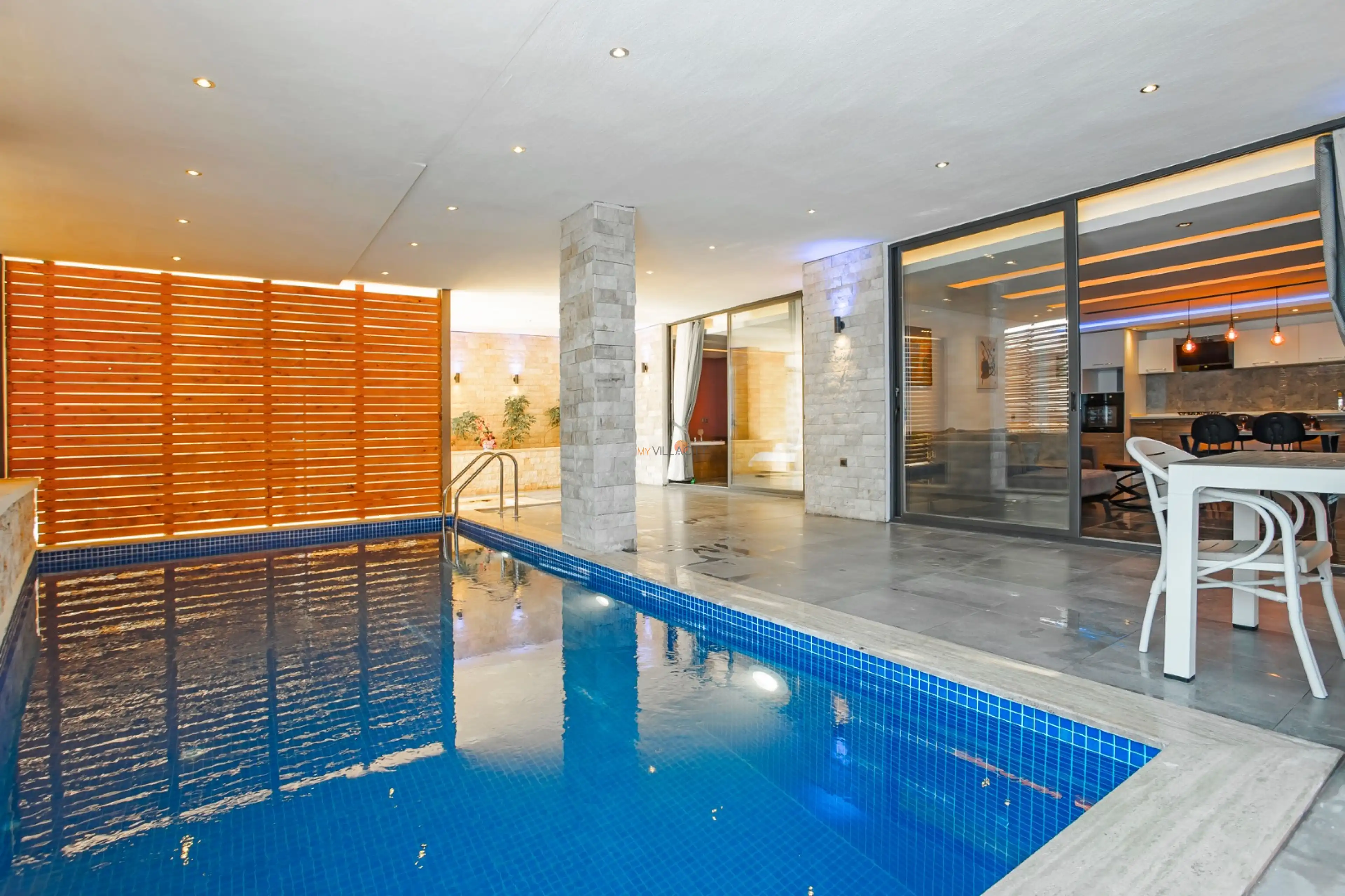 Tarz-Villa-Daylight-1_551.jpg