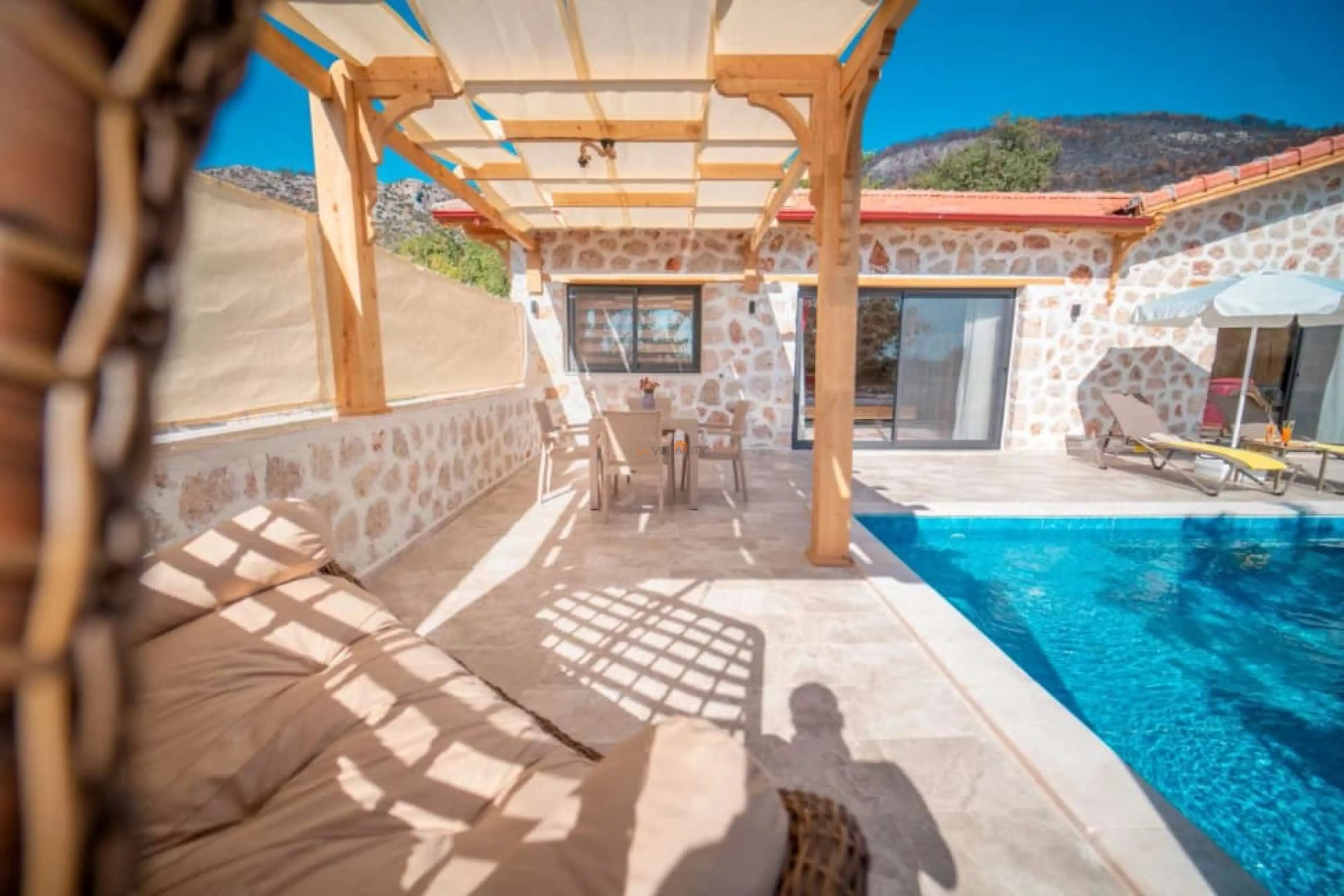 Villa-Mercan-uzumlu-14-1_702.jpeg