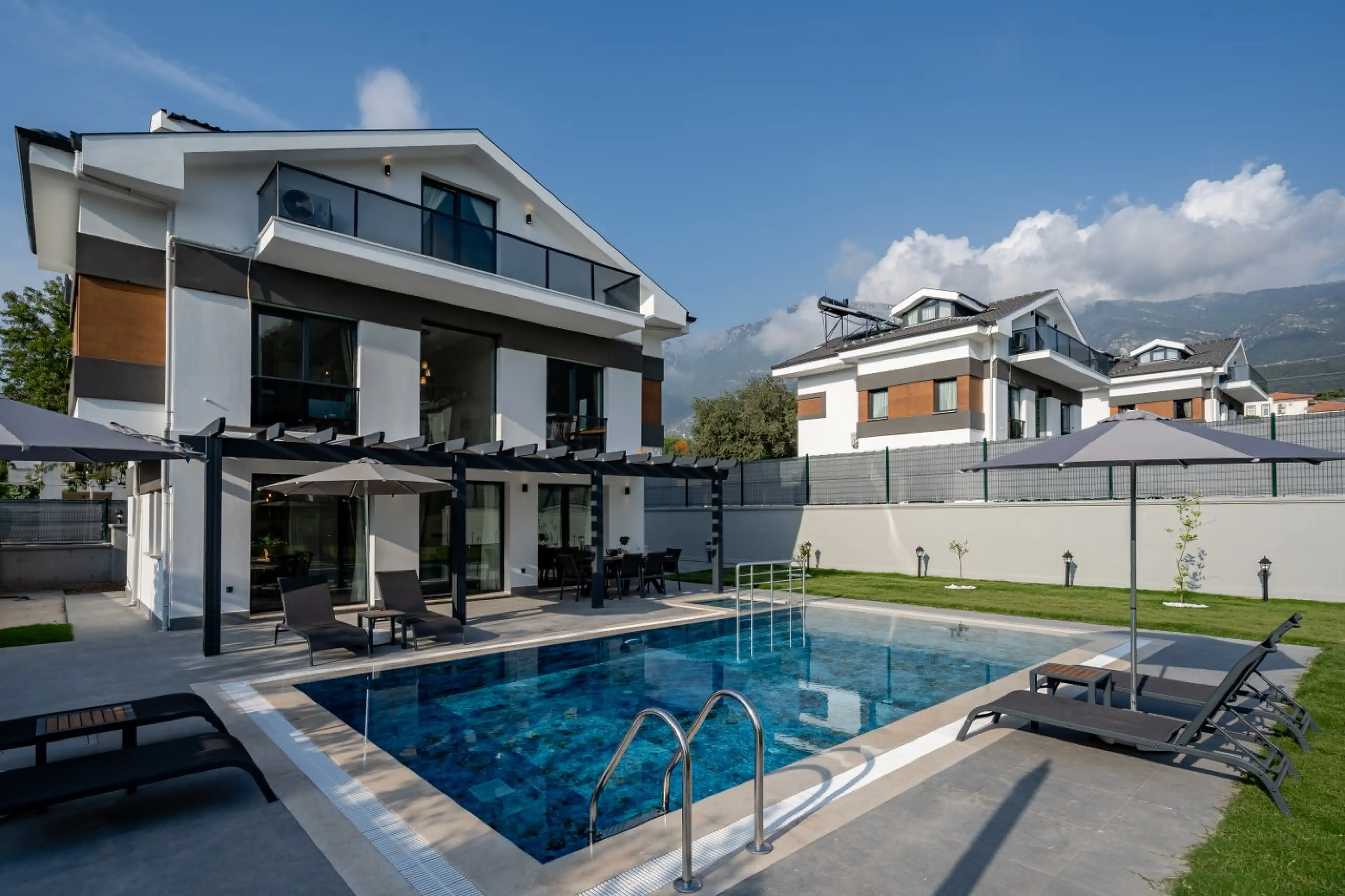Villas-9_1280x853_325.jpg