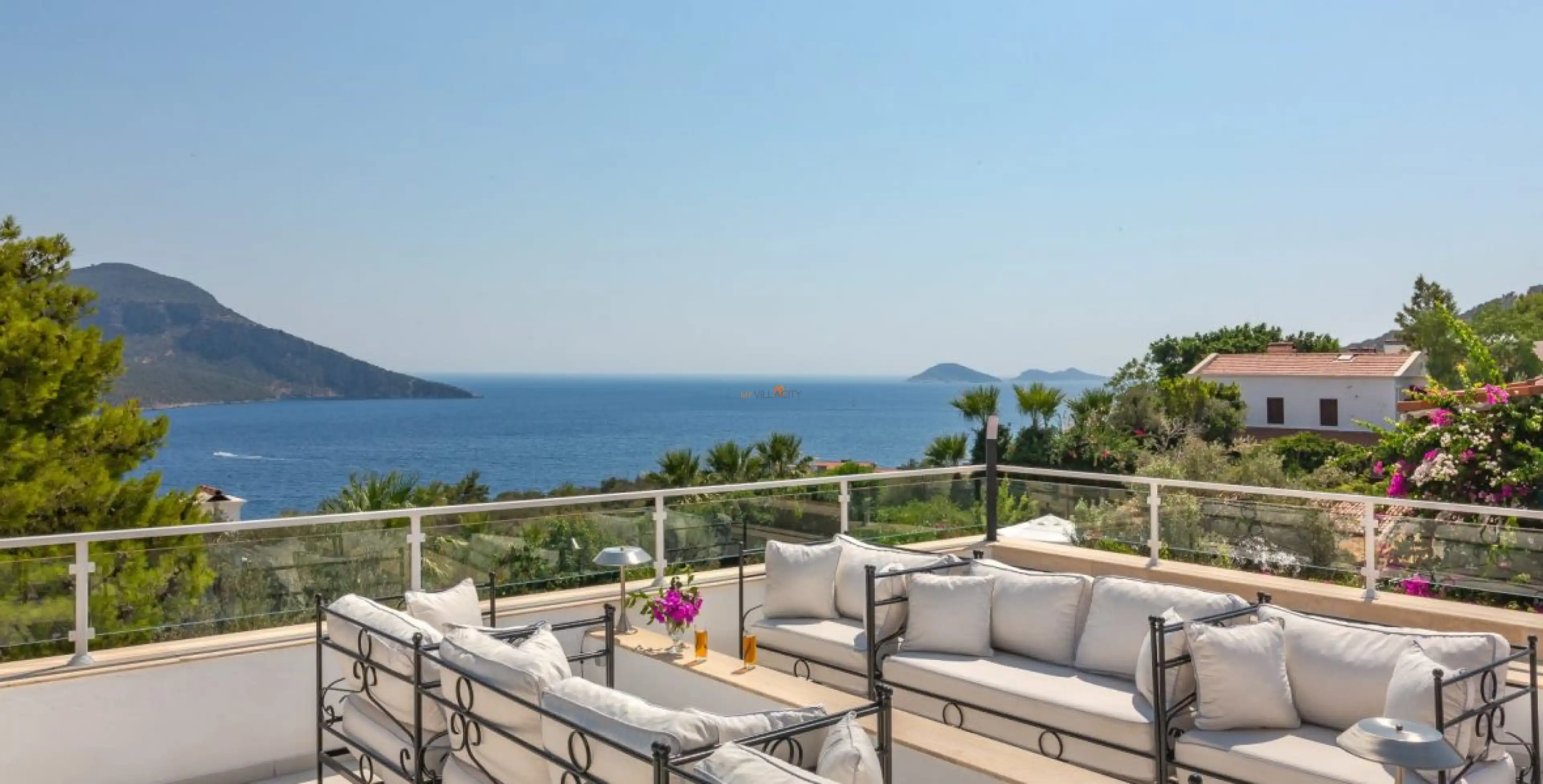 beyaz_ev_kalkan-39-1180x600-1_220.jpg