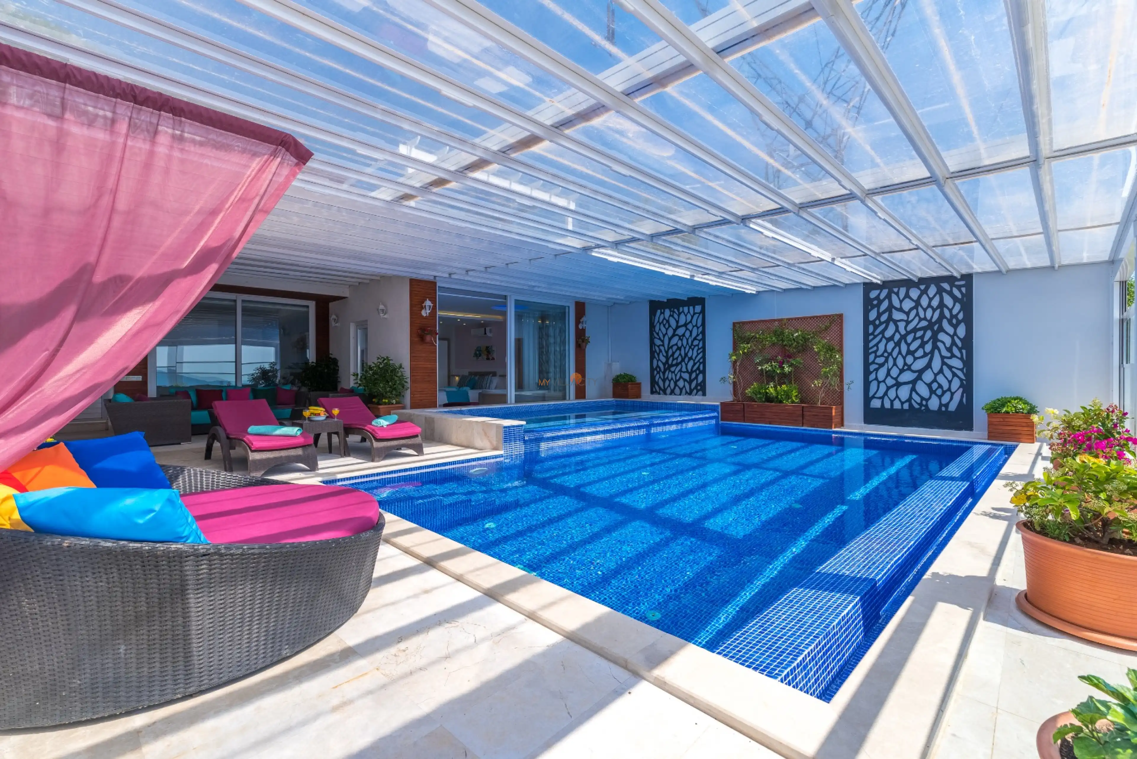 deniz_manzarali_jakuzili_luks_villa30_522.JPG