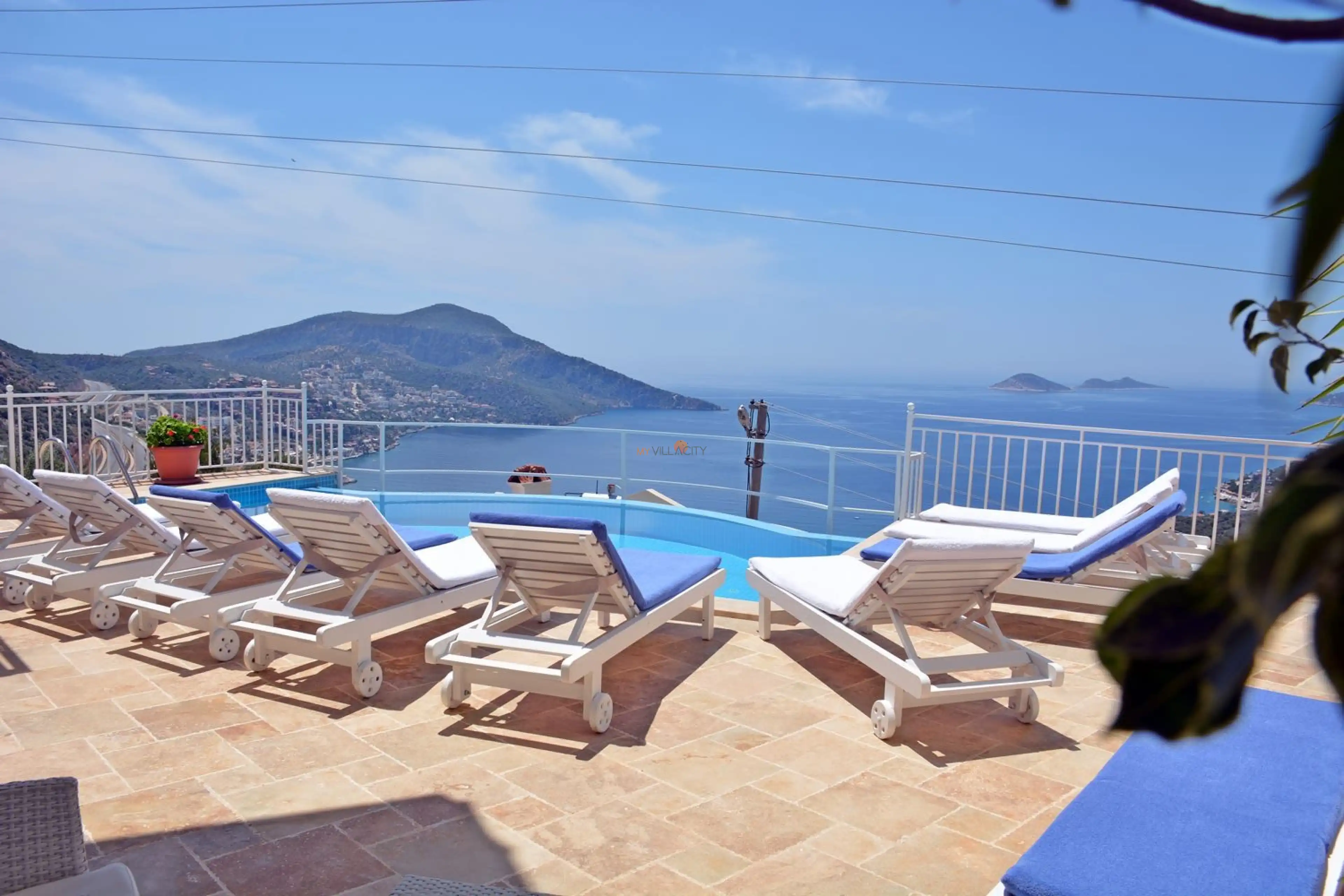 holiday-rental-villa-artar-sea-view-kalkan-turkey-asteria-homes-10_545.JPG