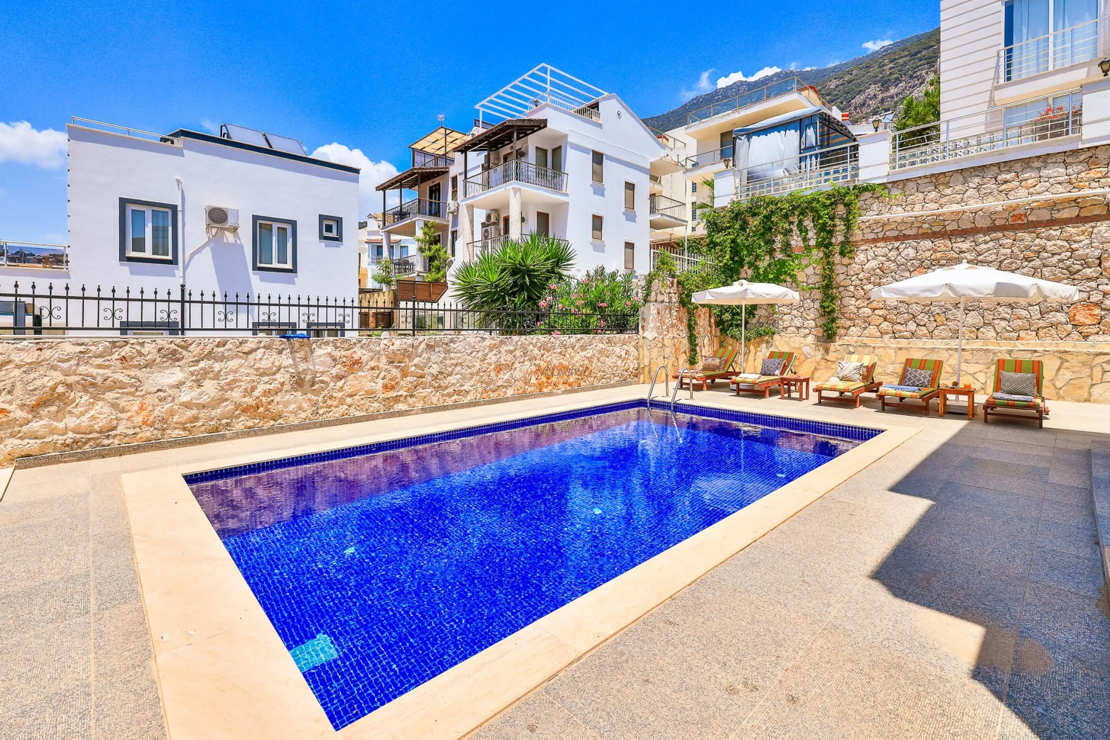 kiralik-tatil-villa-bukre-12_398_144.jpg