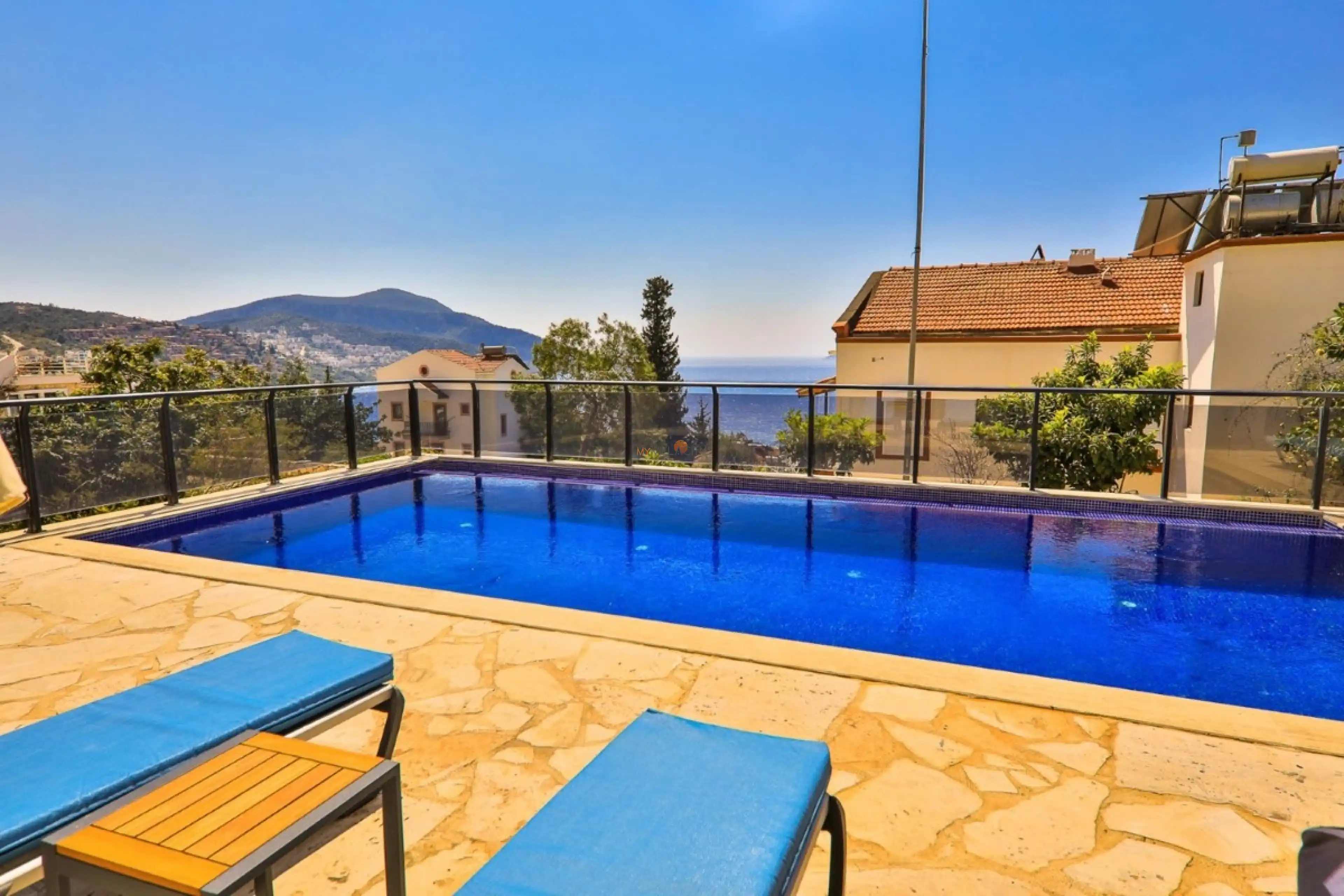 kiralik-villaniz-villa-royal-hills-2--11-original_691.jpg