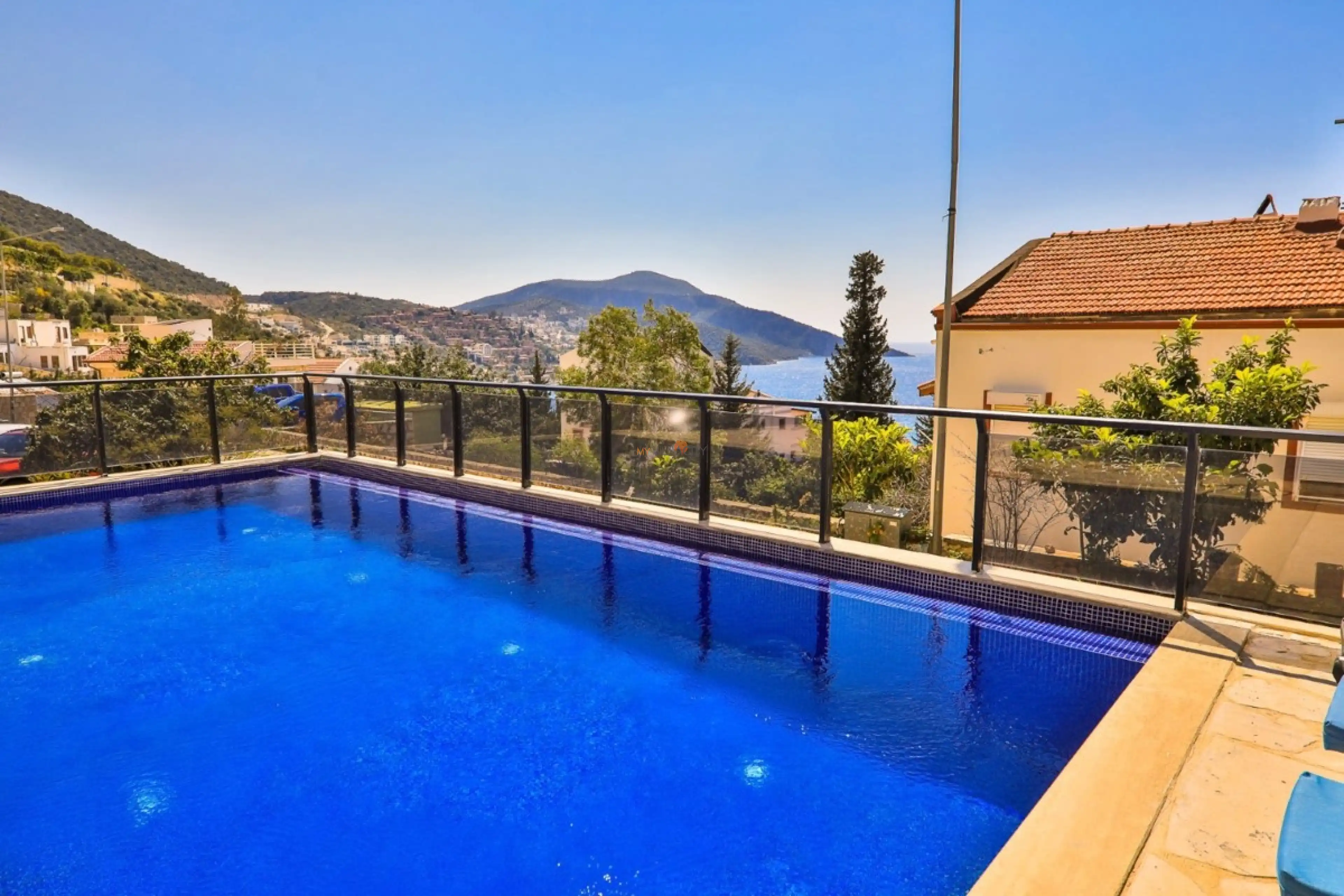 kiralik-villaniz-villa-royal-hills-2--5-original_618.jpg