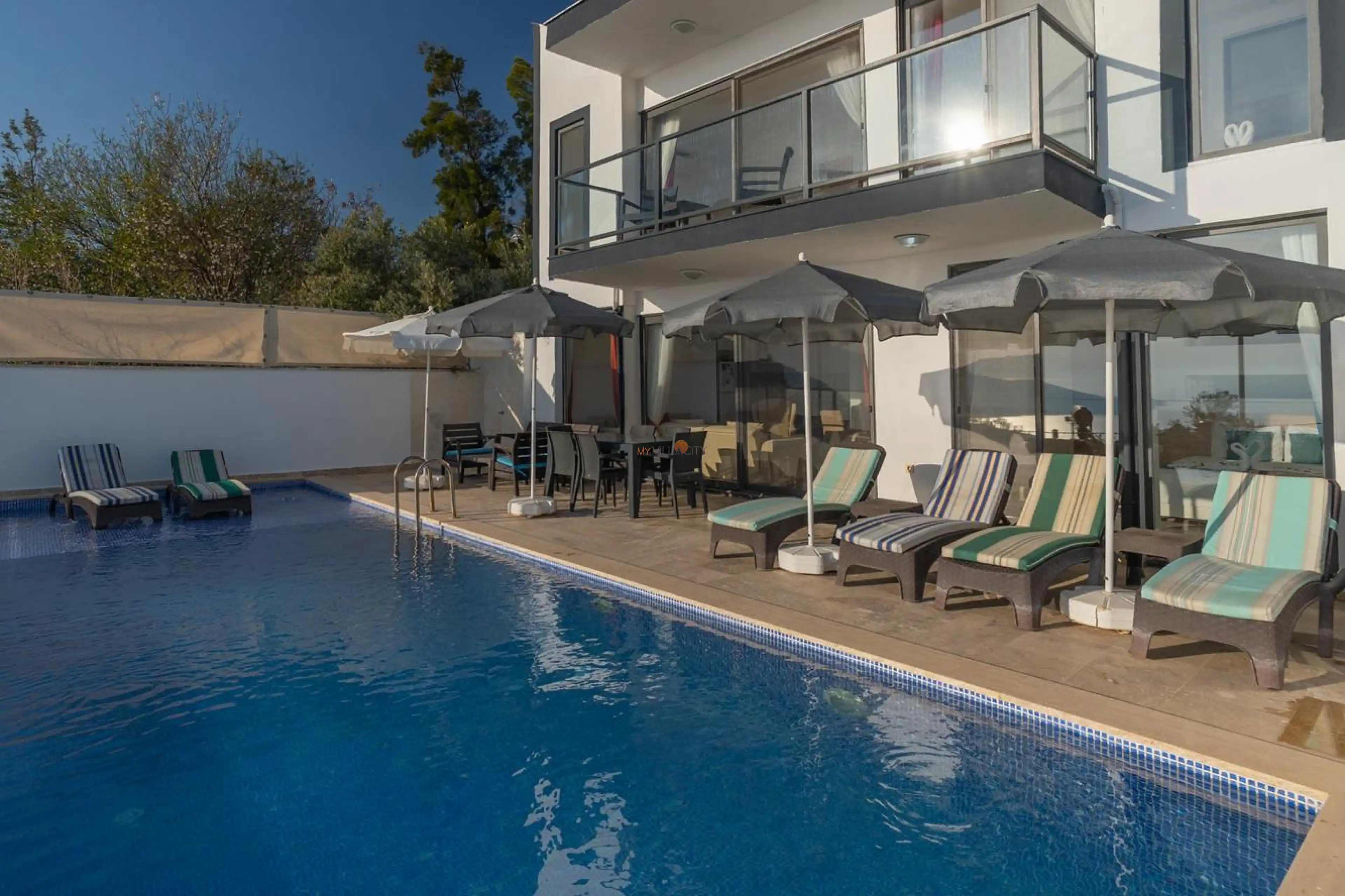 kiralikvillaniz_villa_gorkemli_37_9557_2751_43.jpg