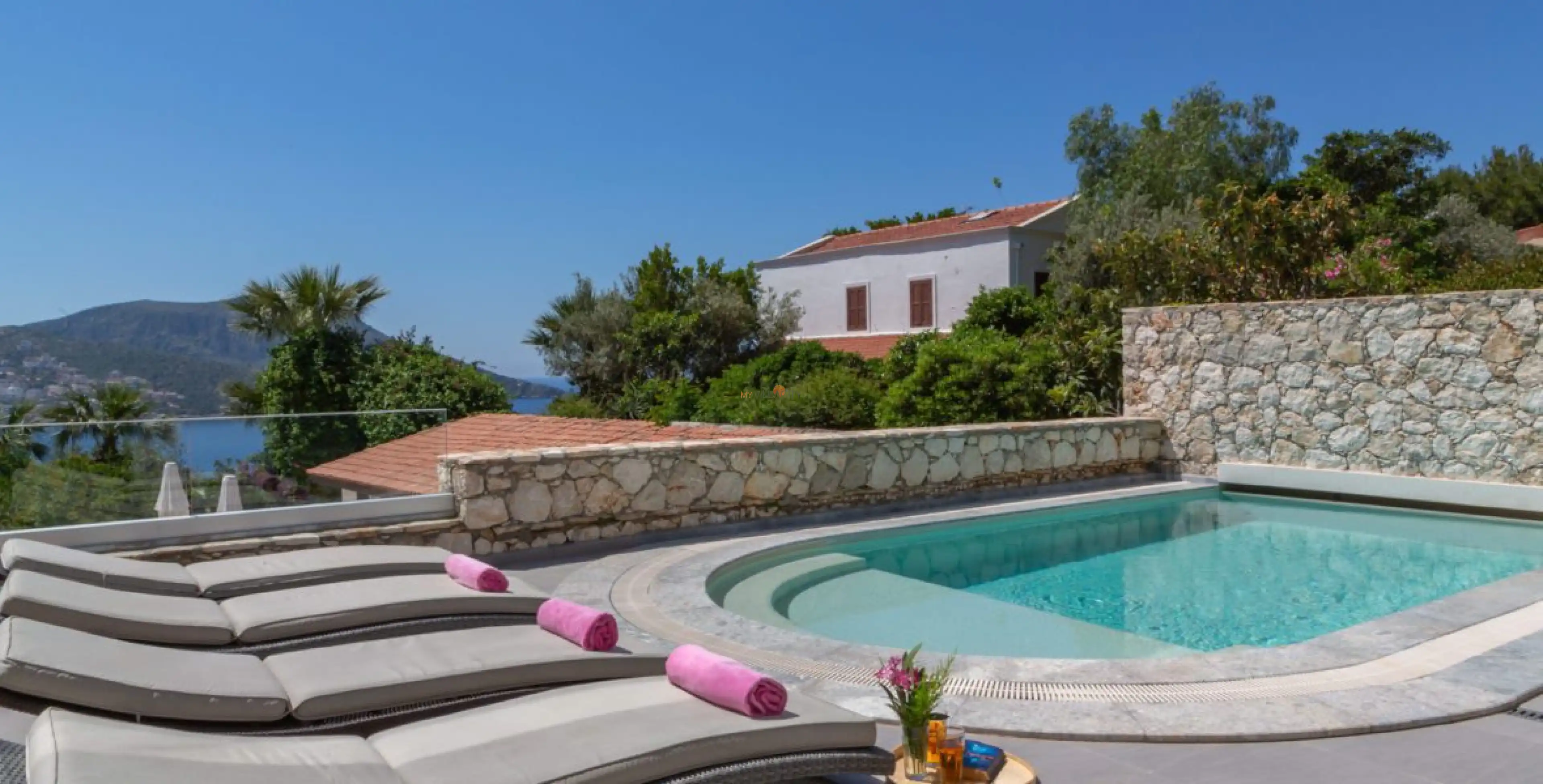pembe_ev_kalkan-4-1180x600-1_426.jpg