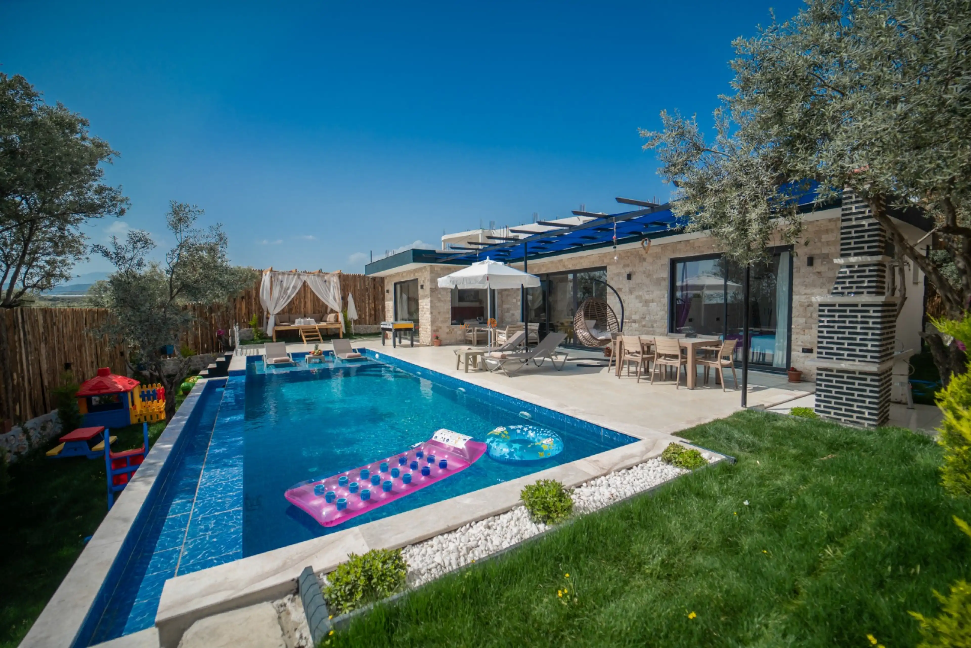 resim49_a927d2_kiralik-villa-arslan-bey-yazlikcim-26_261.jpg
