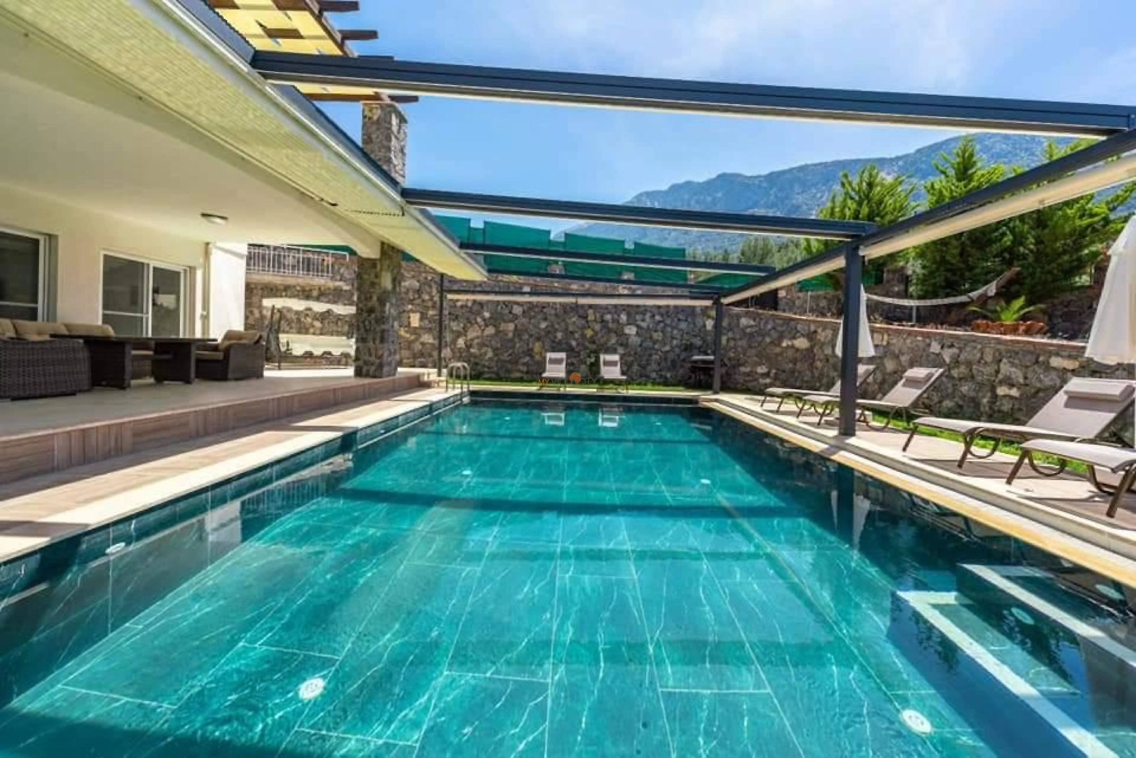 villa-15577-garanti-villam-1_532_829.jpeg