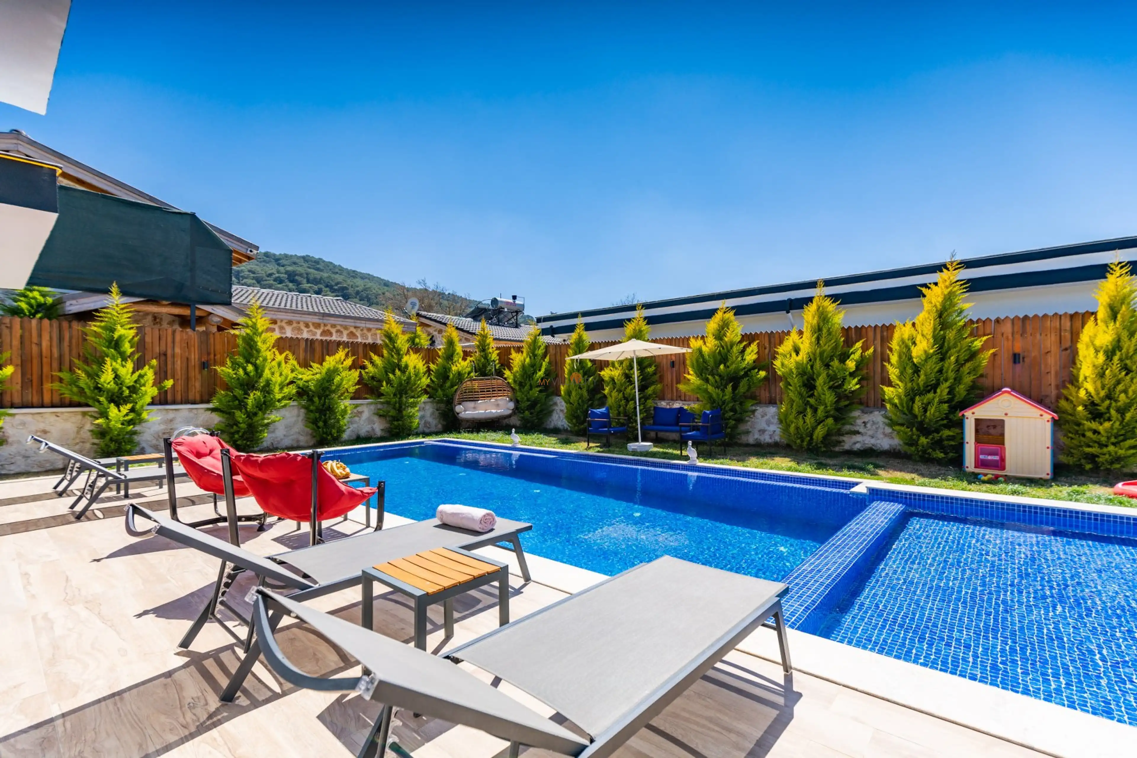 villa-alperen-kalkan-villadanismani-20_90.jpg