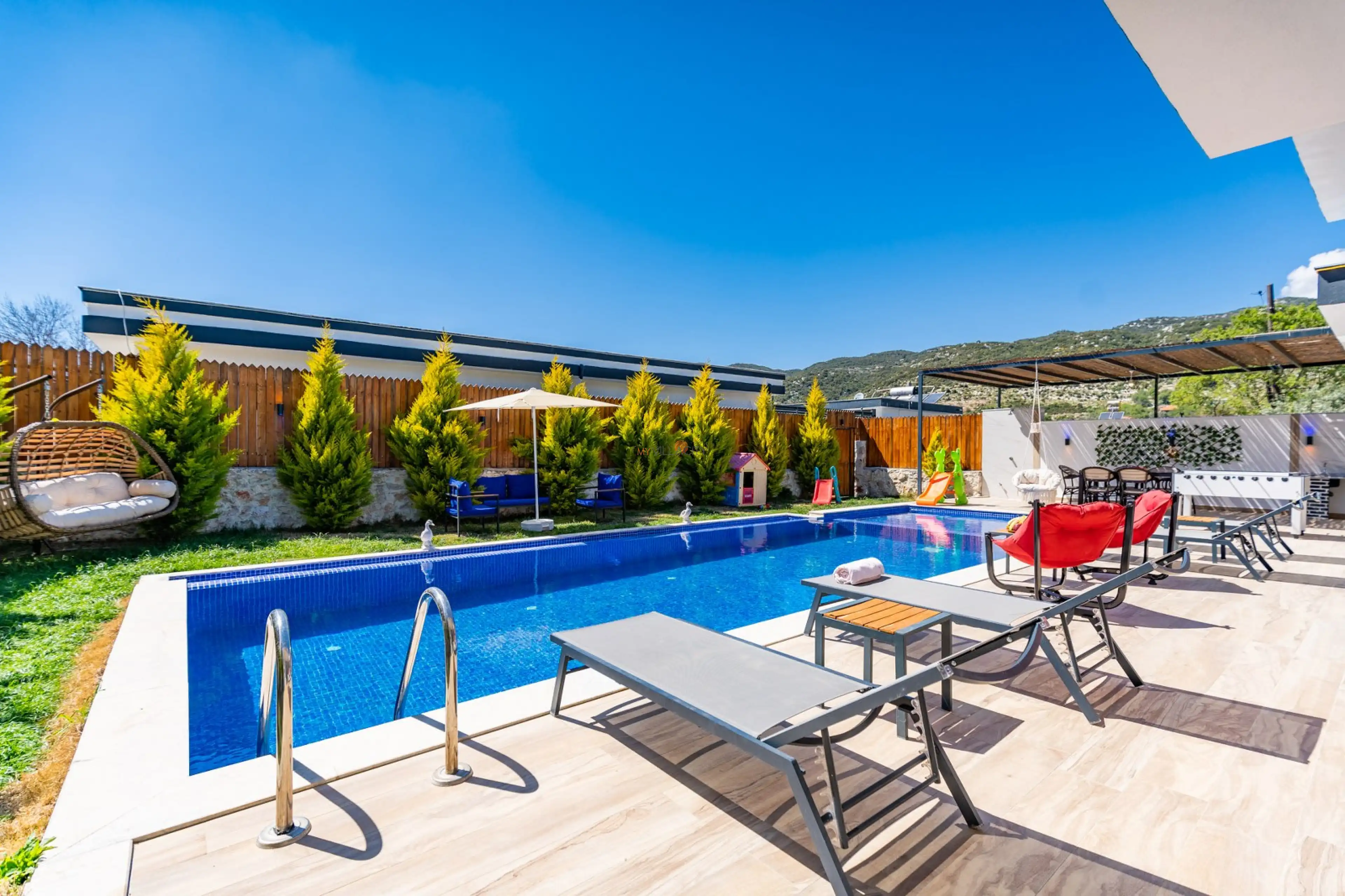 villa-alperen-kalkan-villadanismani-21_746.jpg