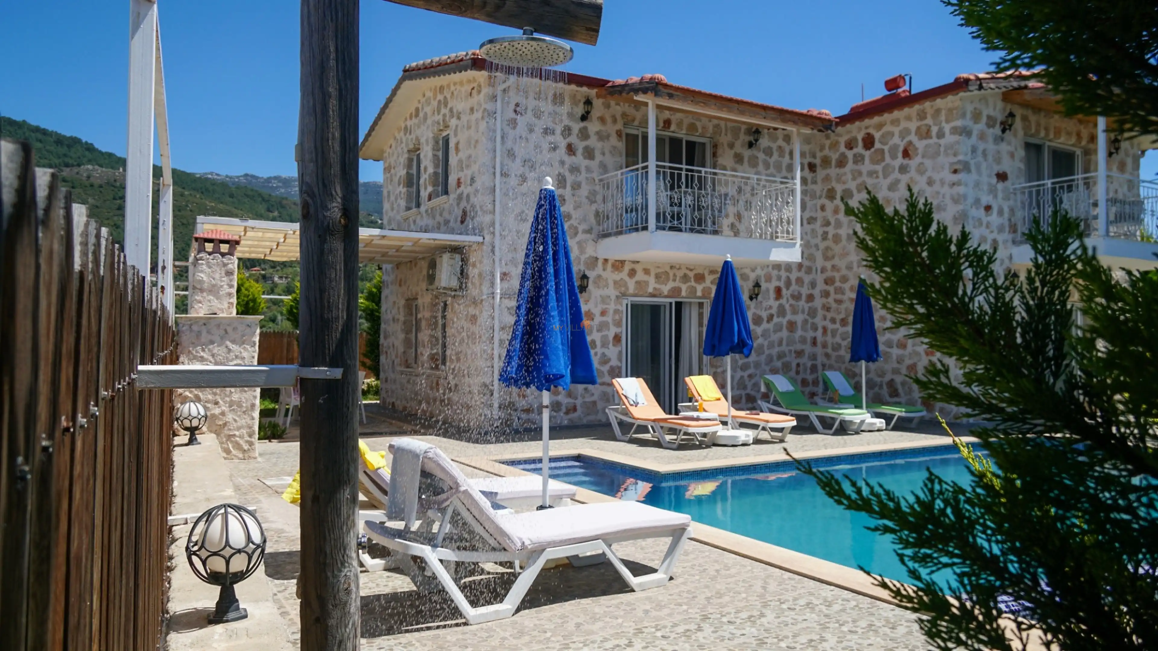 villa-atilgan-38_320_427.jpg