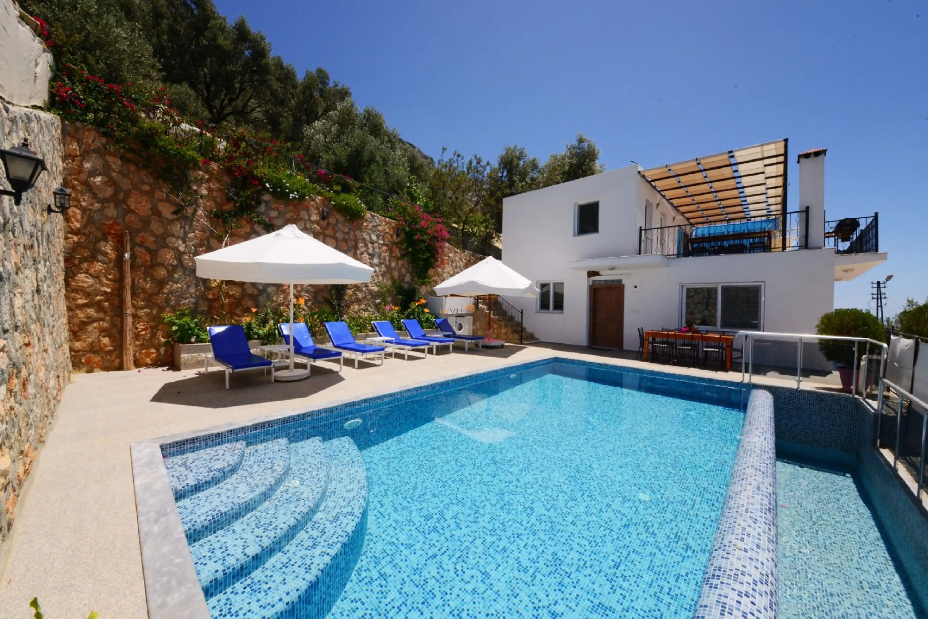 villa-baris-kordere-manzarali-villagezegeni-tigervillas-1_520_425.jpg