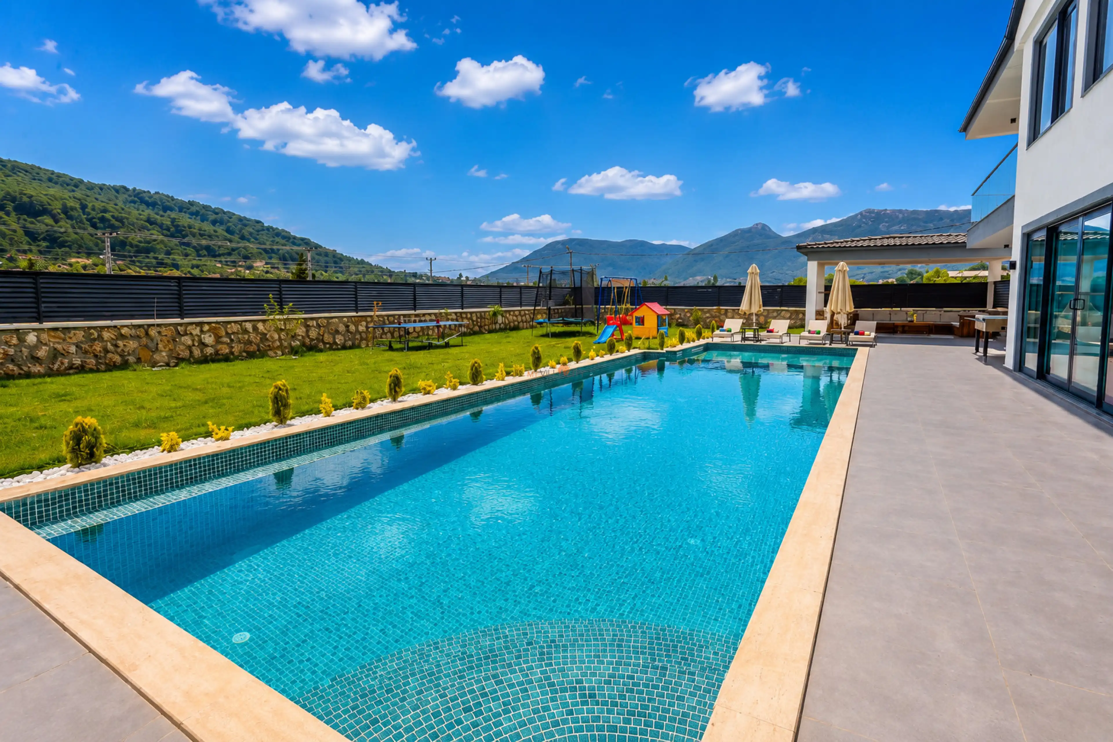 villa-beyaz-saray-viillacentam-32_29_244.jpg