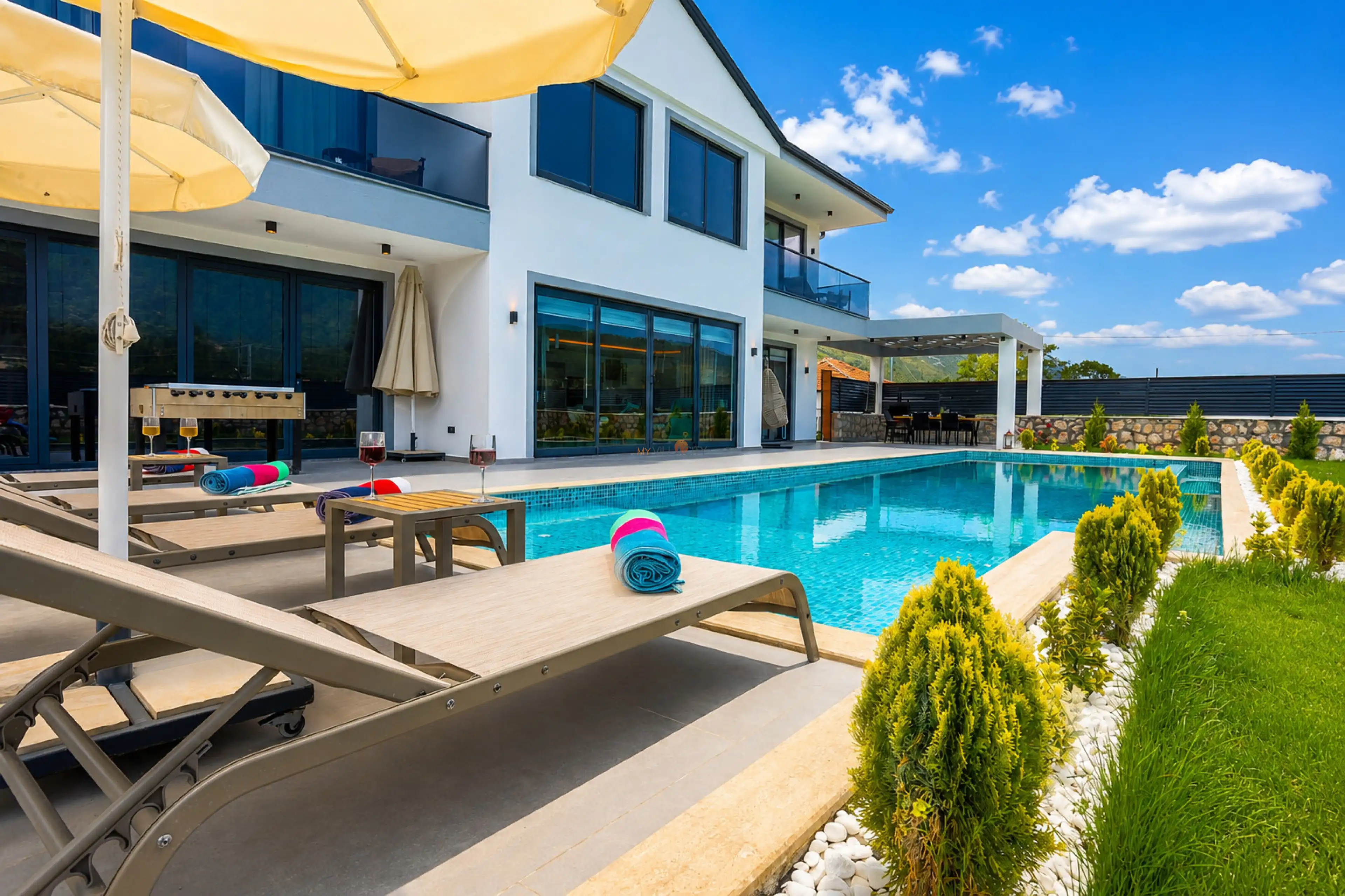 villa-beyaz-saray-viillacentam-8_536_478.jpg