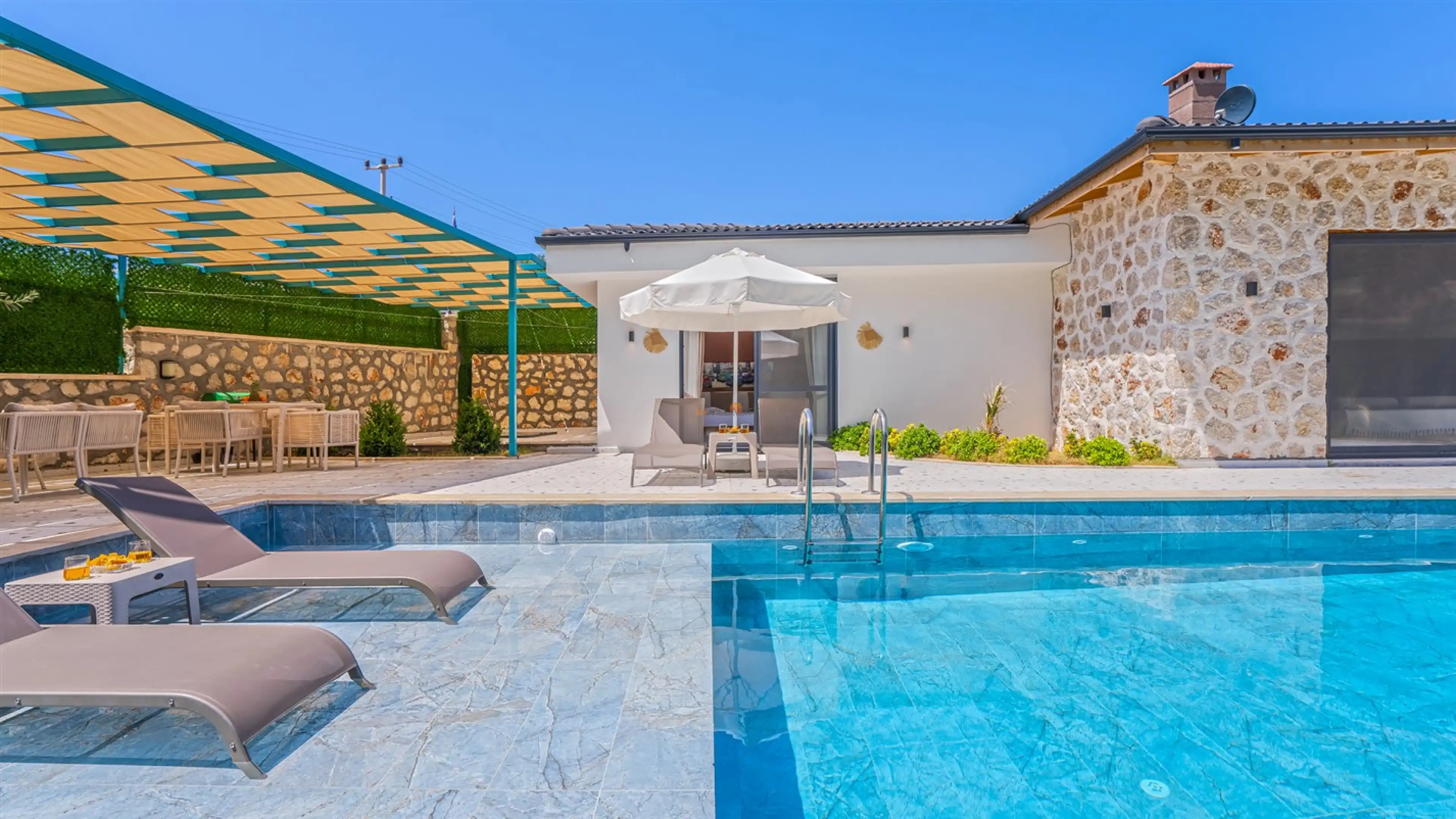 villa-doga-deniz-10_839_893.jpg