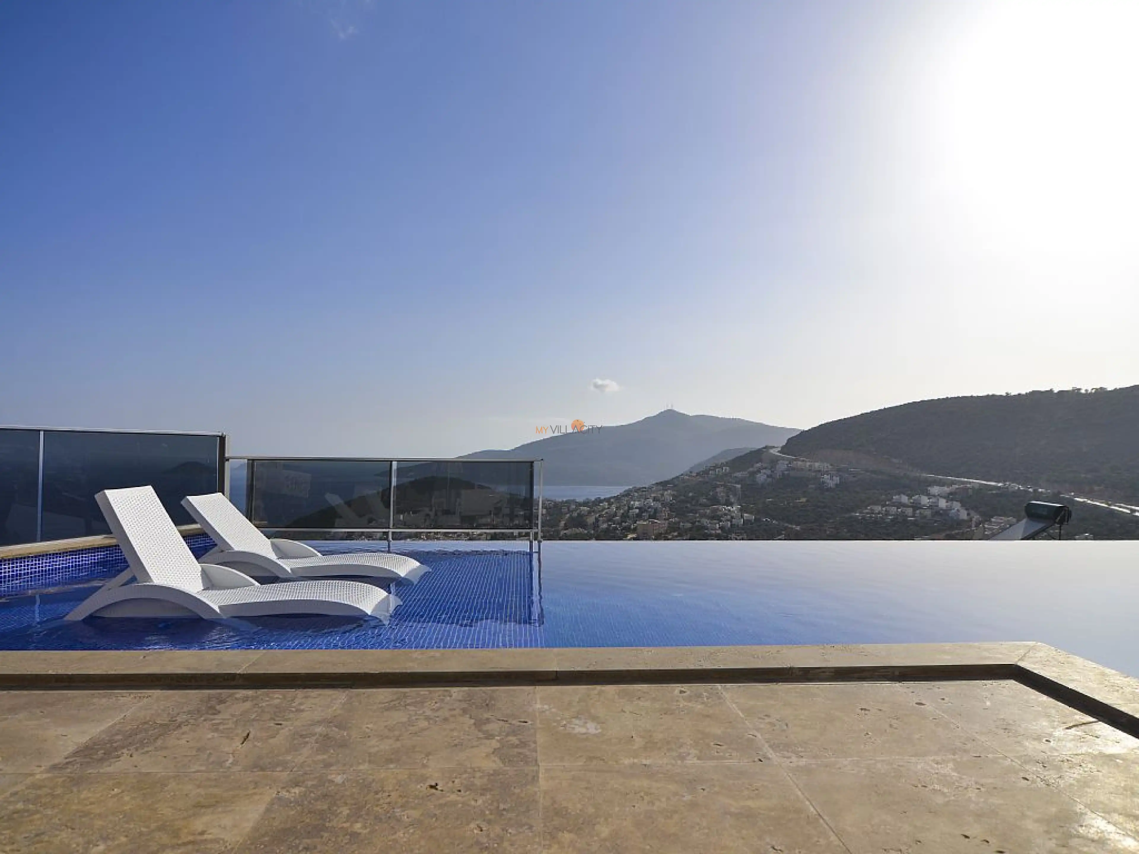 villa-falcon-exclusive-luxury-villa-kalkan-25_626_900.jpg
