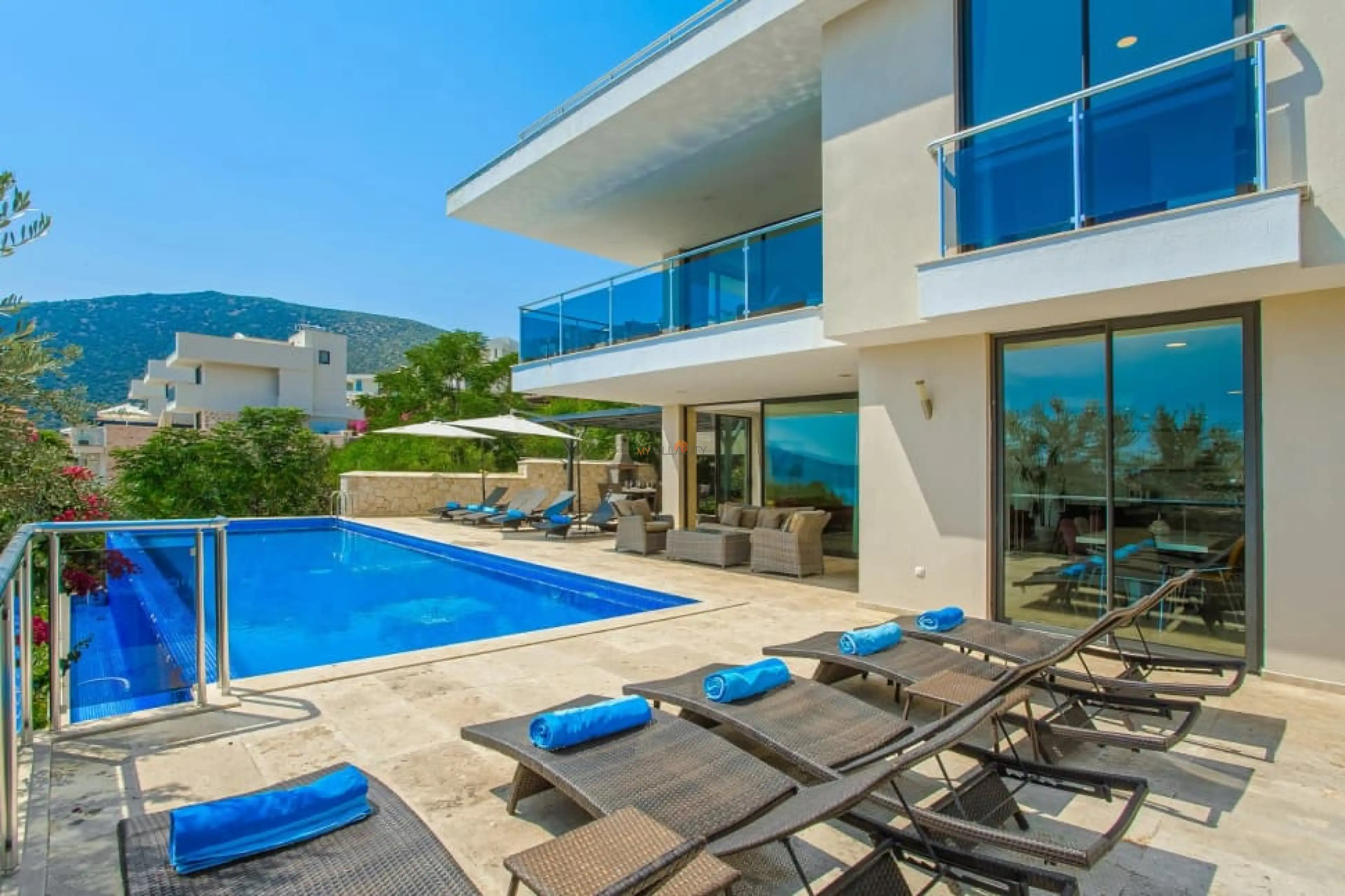 villa-greenscape-11_855.jpeg