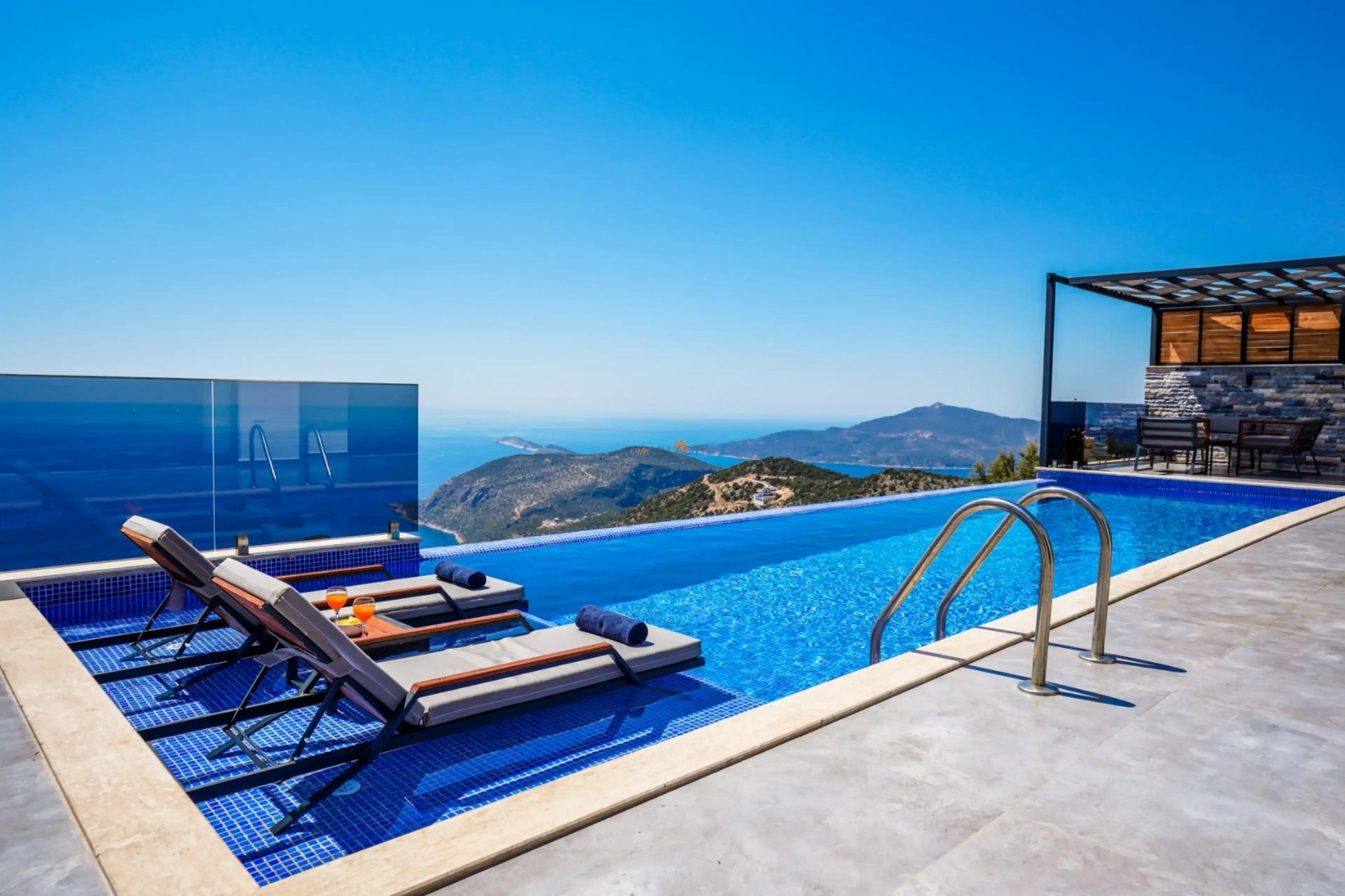 villa-liya-duo-kalkan-evinikirala-32_650_449.jpg