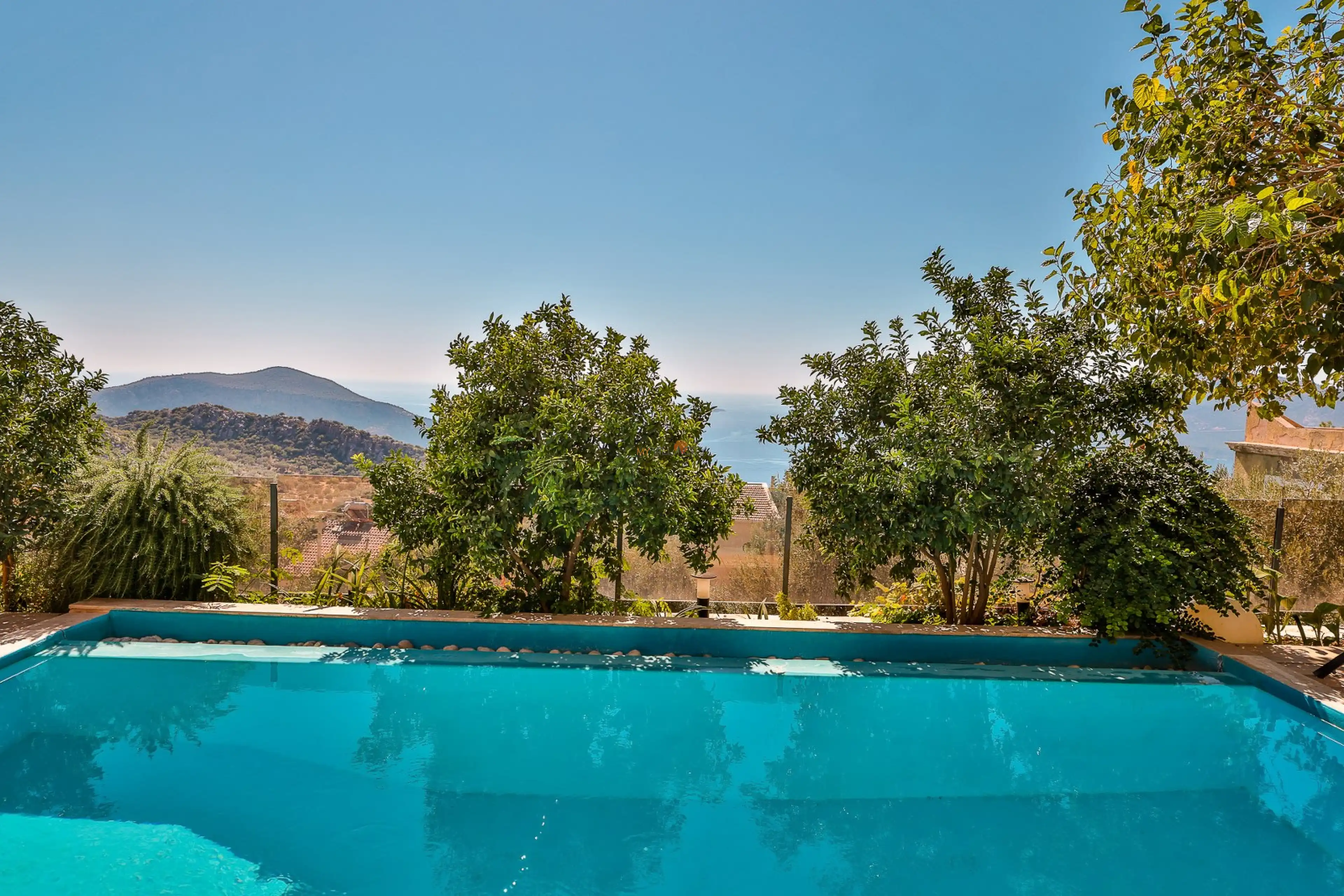 villa-nuka-loft-kalkan-deniz-manzarali-kiralik-villa-villaciniz-37_203_146.jpg