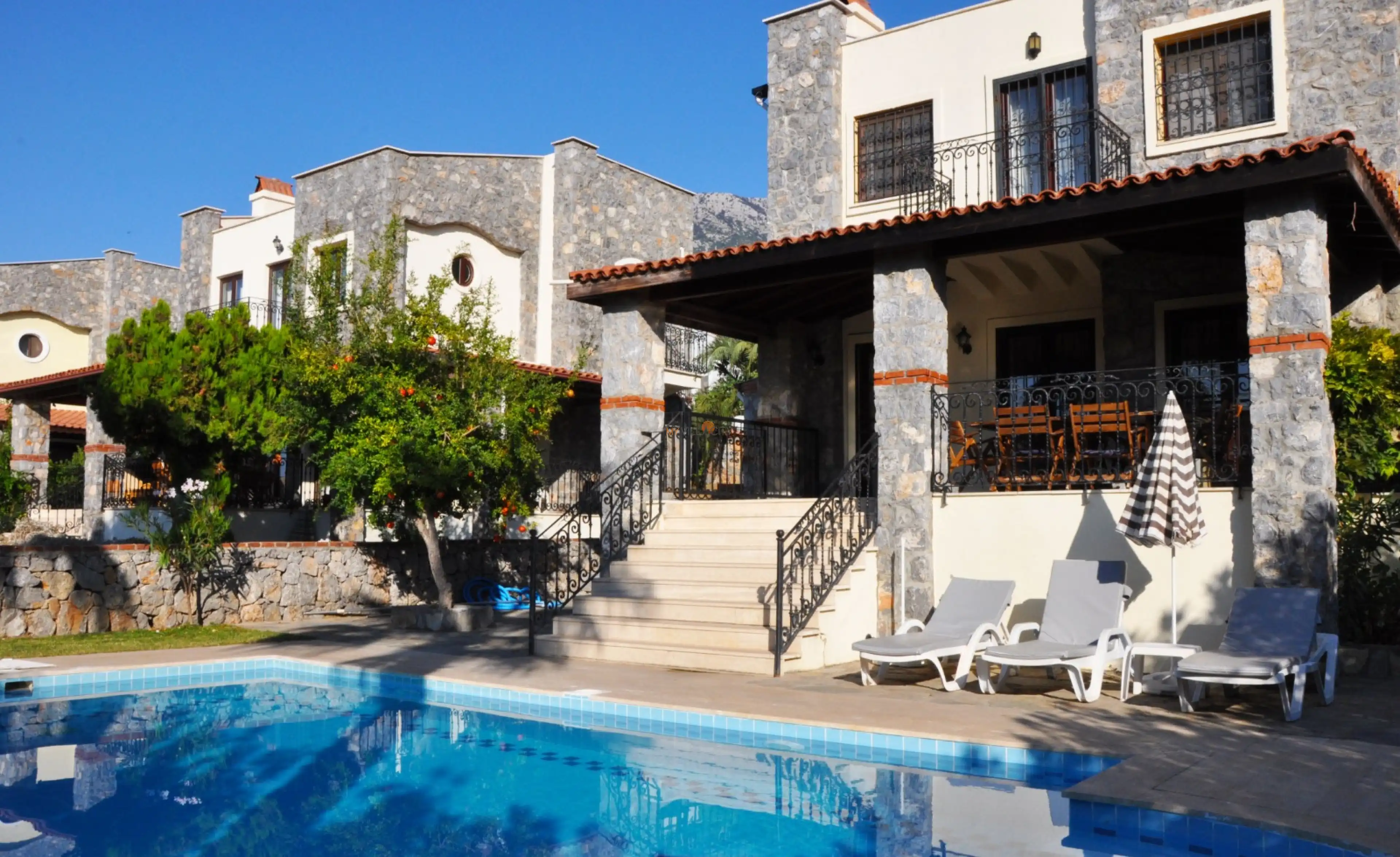villa-olive-12_394.jpg