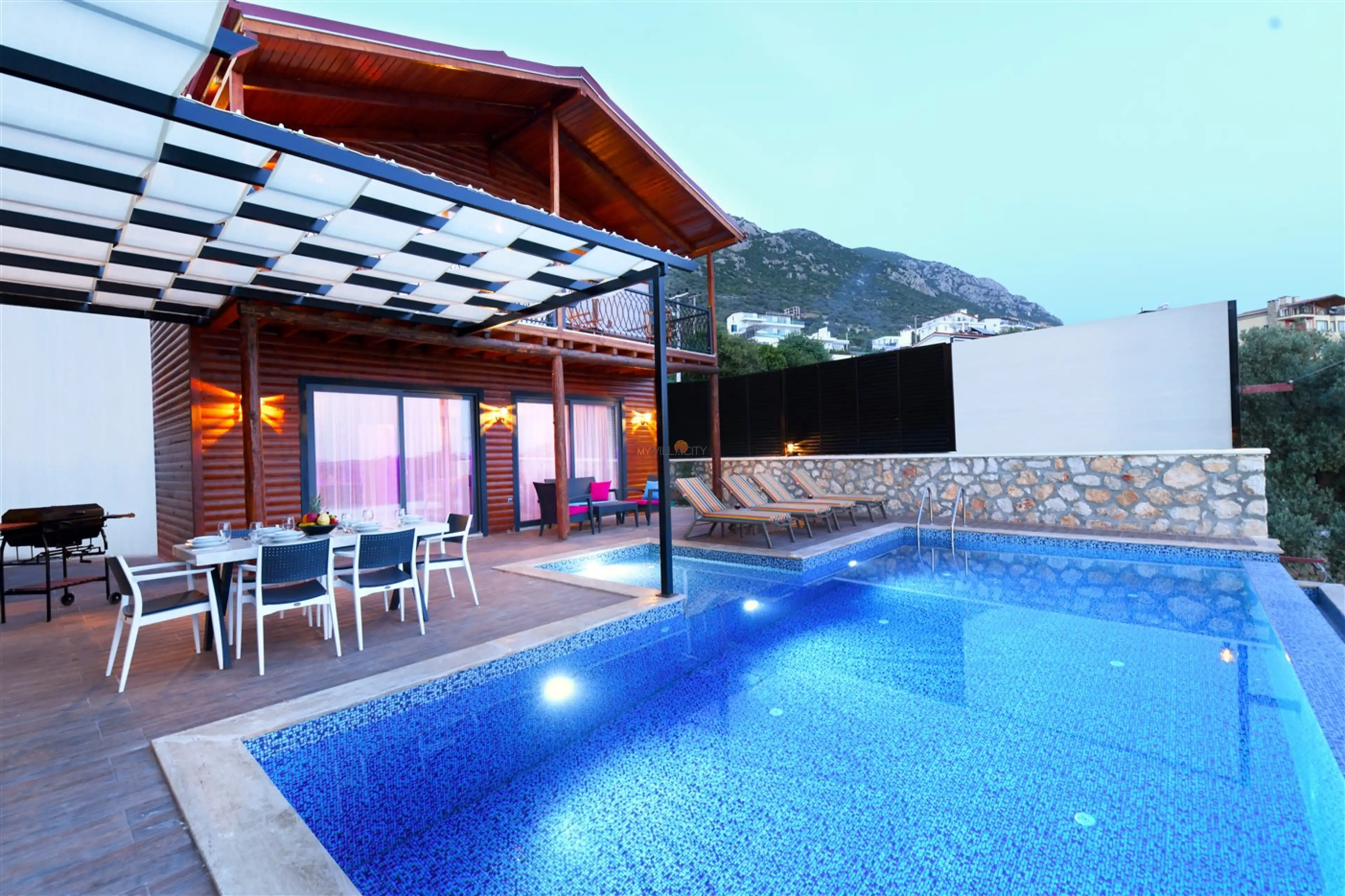 villa-ozi-kalkan-evini-kirala-19_196.jpg