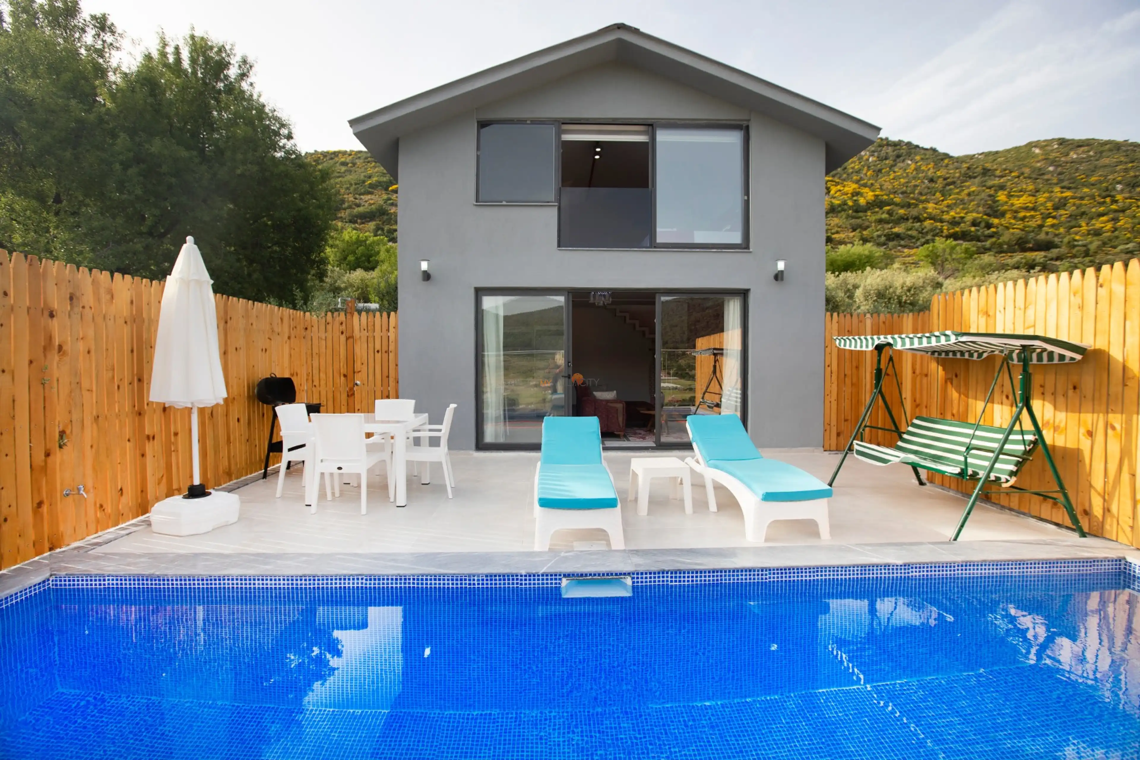 villa-panni-2_805_265.jpg