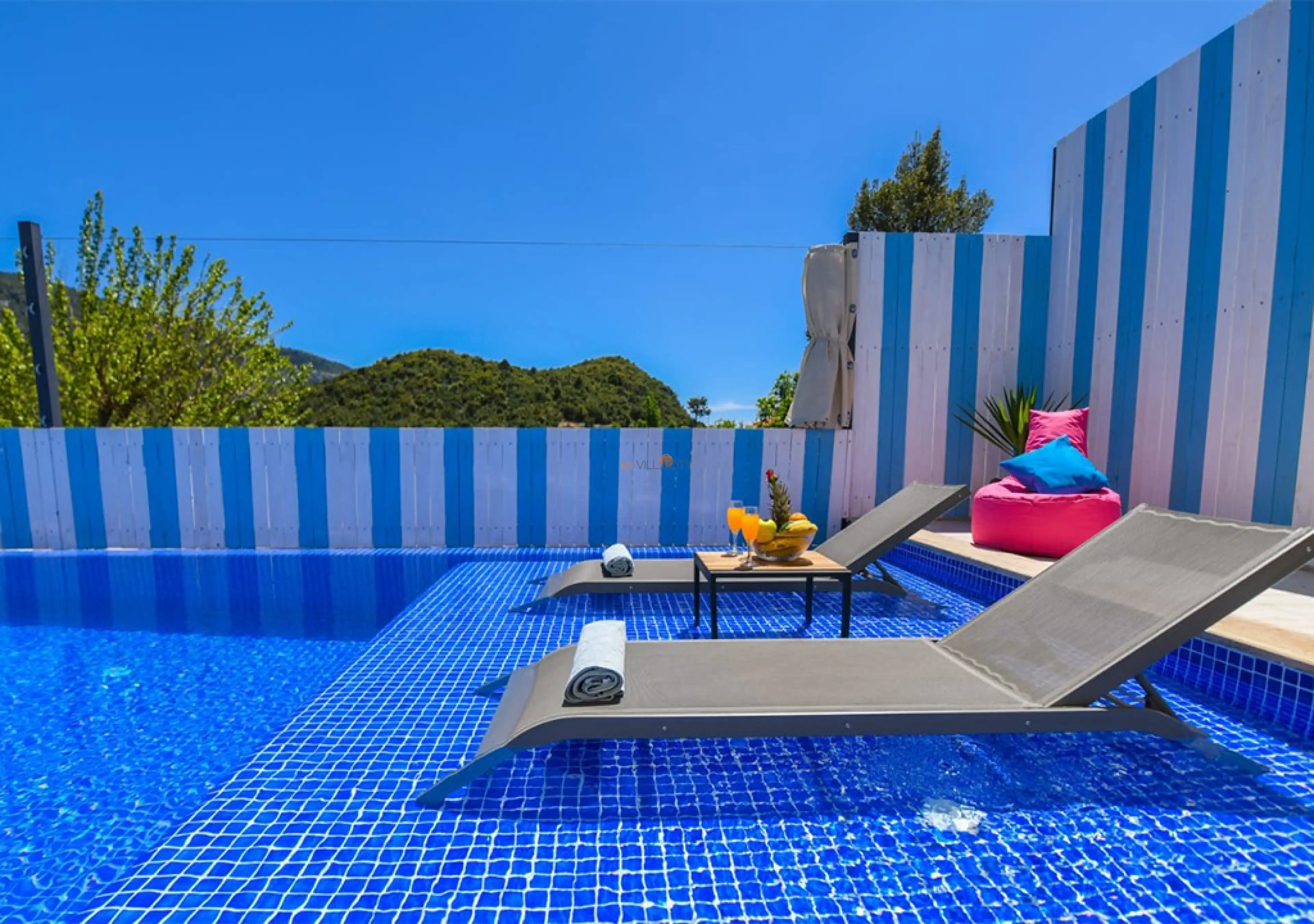 villa_baris_ikizce_3_1639388555_759.jpg