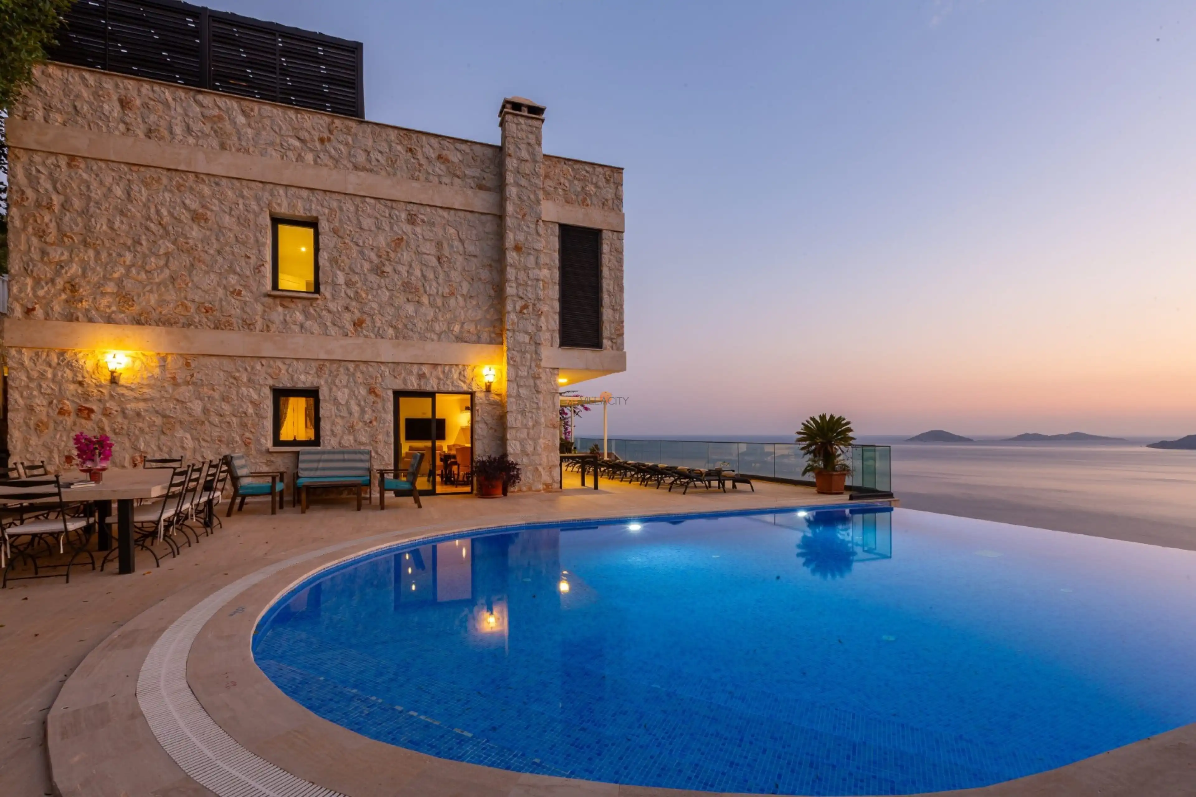 villa_summer_breeze-68-scaled_385.jpg