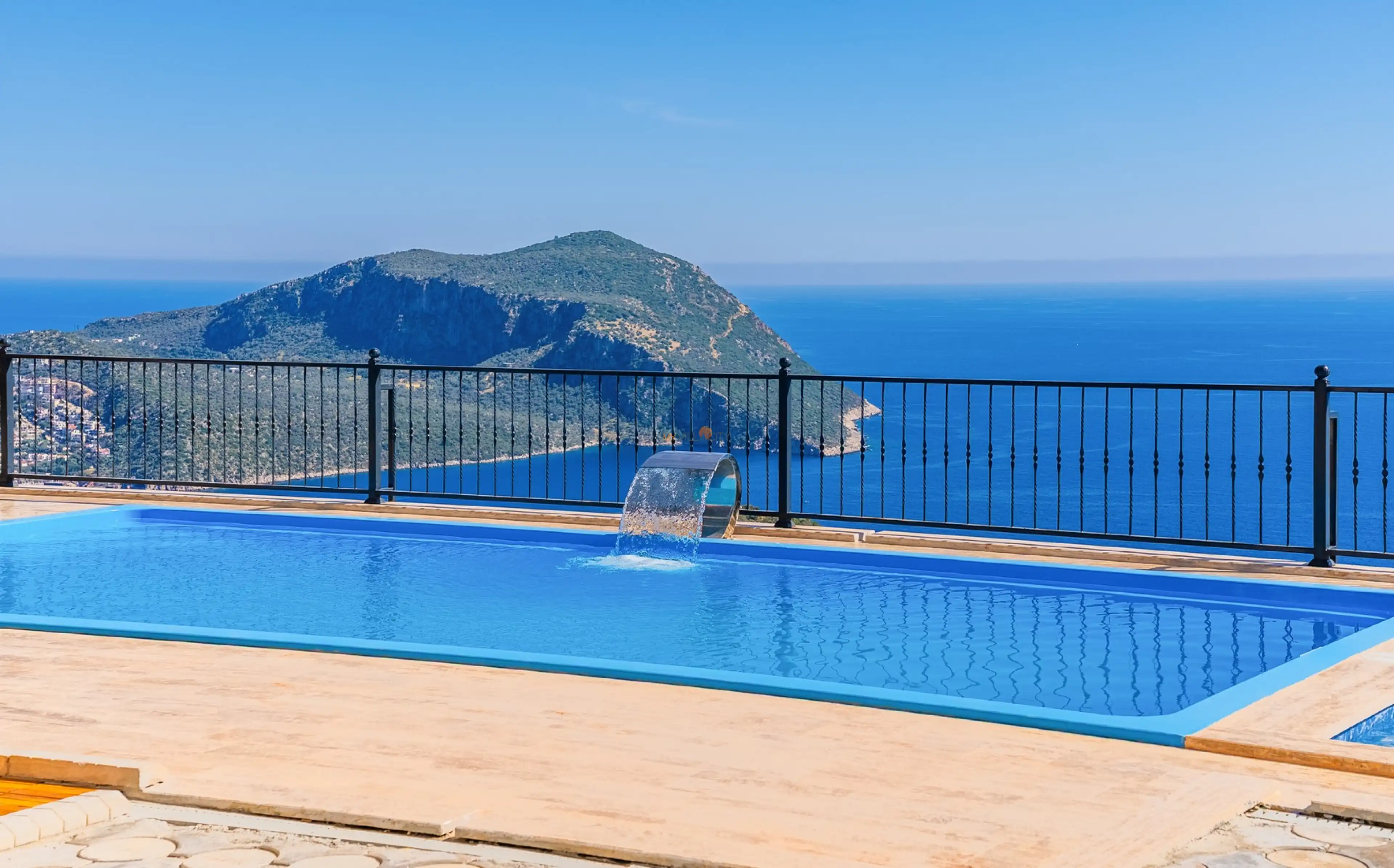 villabi-com_-_villa_modosli_-_deniz_manzaralY_villa_-_luksa_villa_-_jakuzili_villa_32_21.jpg