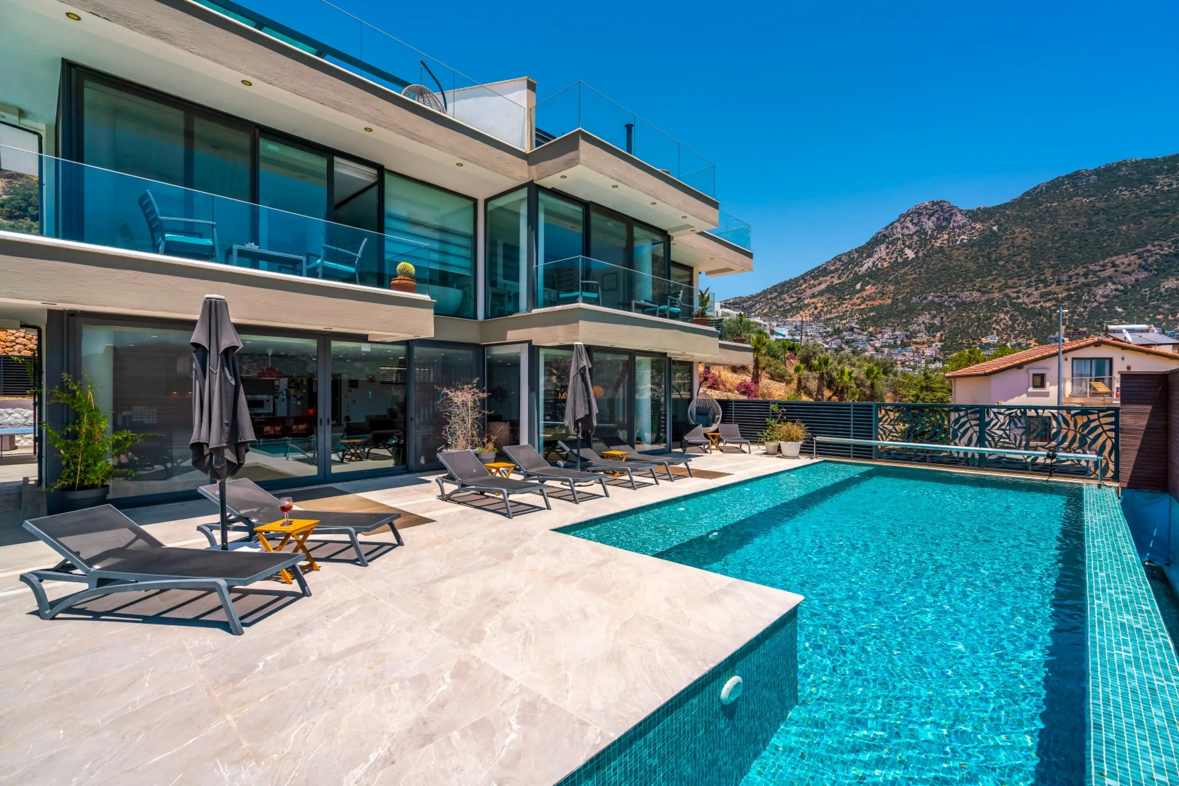 web-villa-azur-9_338.jpg