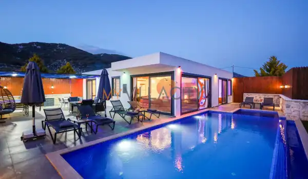 productImg