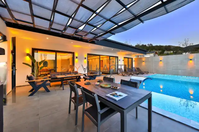 Villa Roya 1