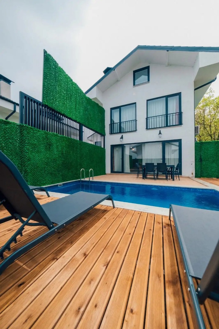 Villa Everstone Retreat Sapanca 3 – Doğanın Kalbinde Lüks ve Konforlu Villa Tatili