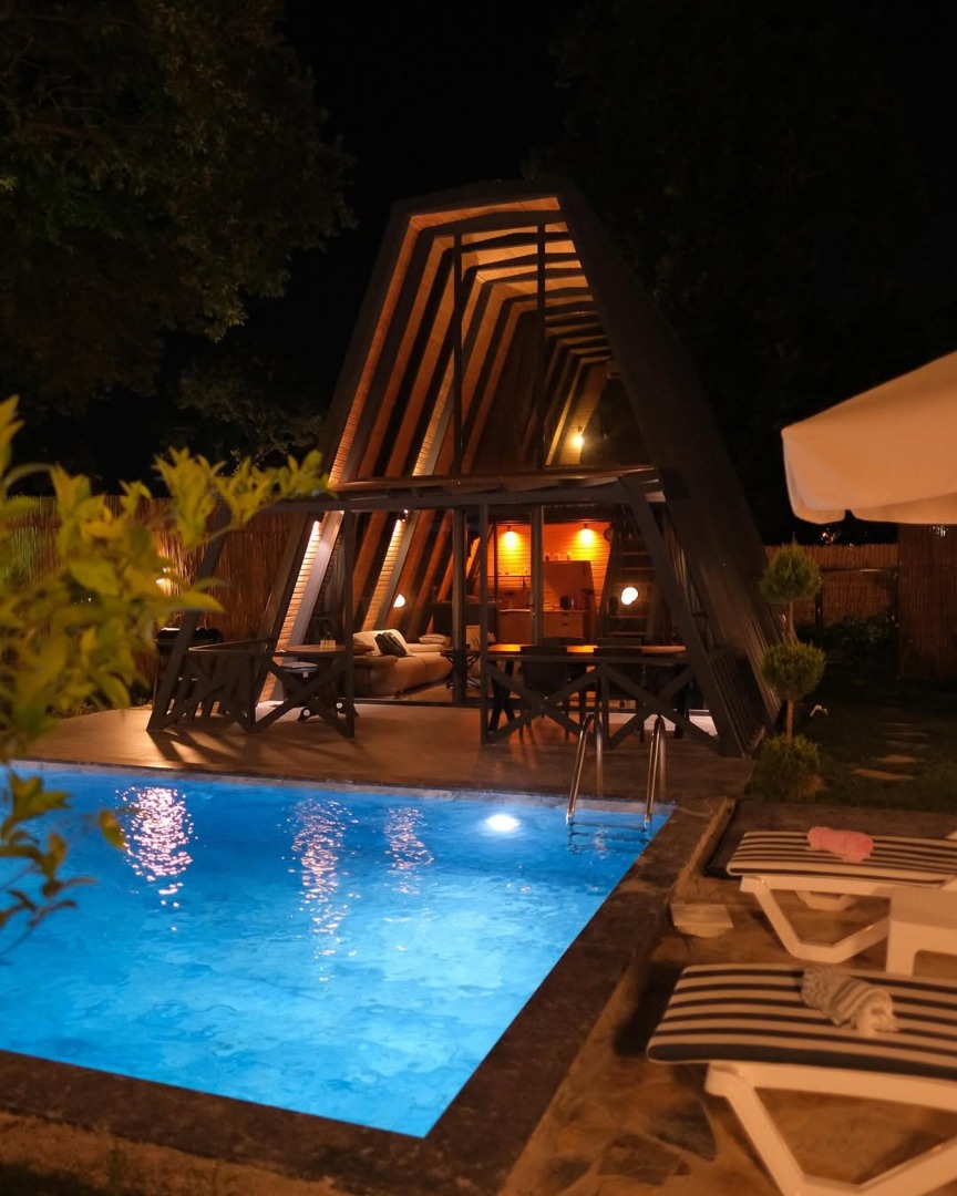 Bungalov Palamut 1 – Doğanın Kalbinde Lüks ve Konforlu Bungalov Tatili