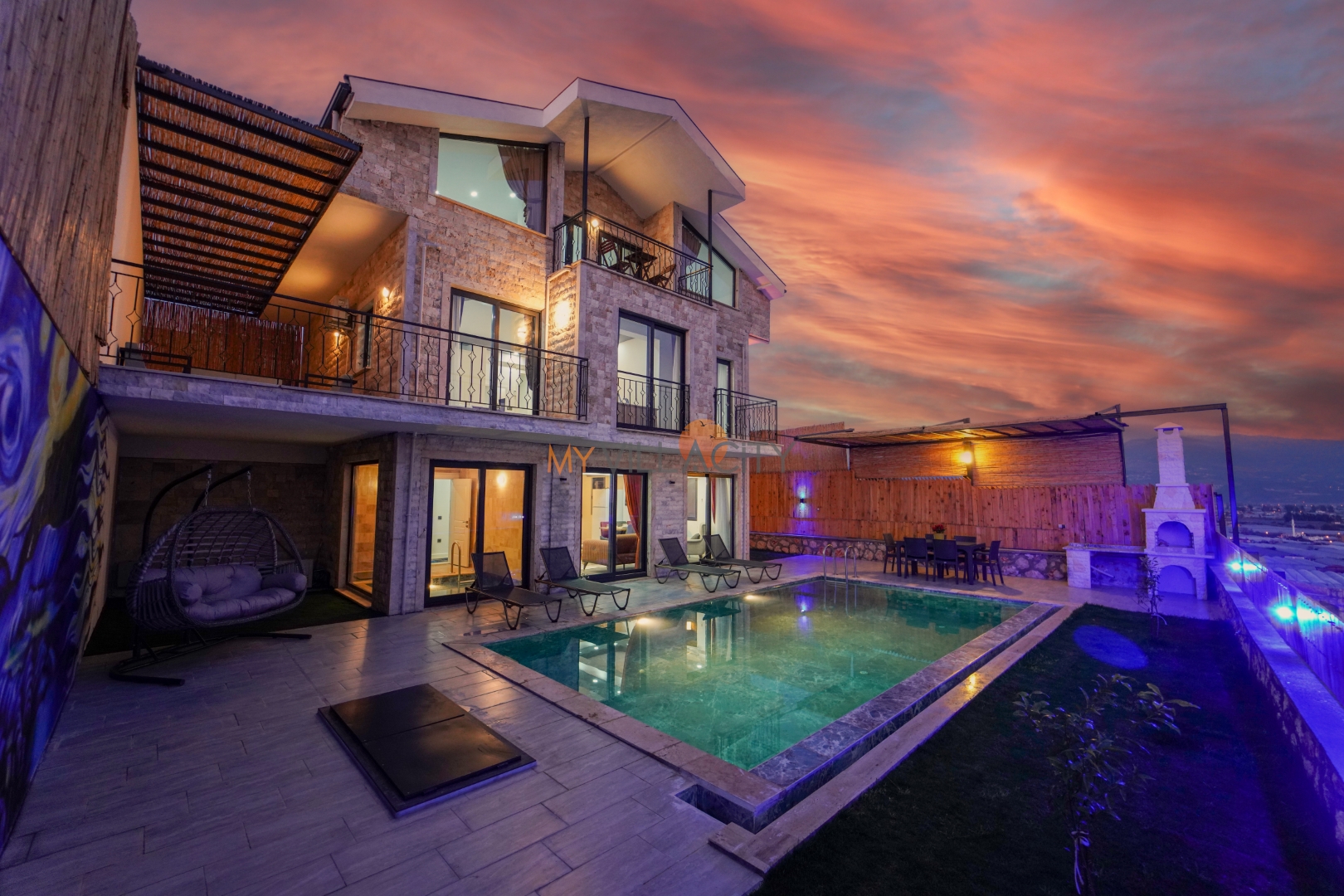 Villa Legendary 2 - Doğa Manzaralı Tatil Villası