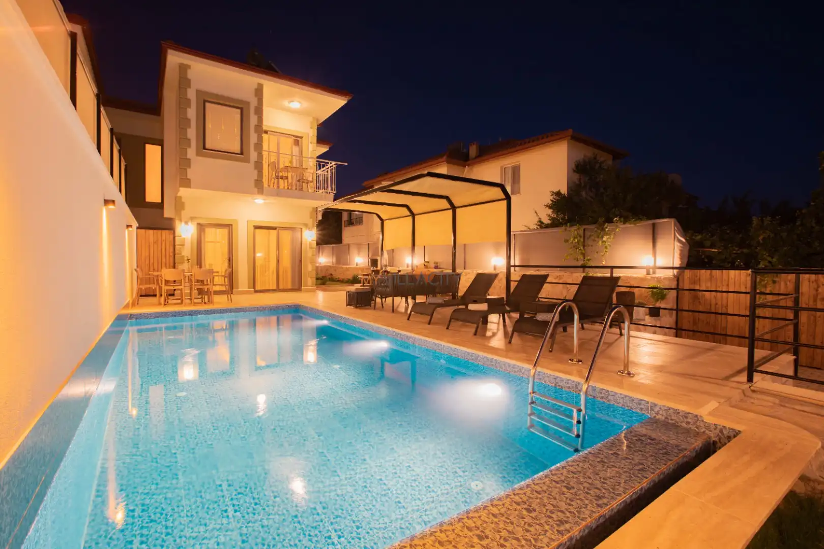 Villa Çağdaş 1 - Geniş Aileler İçin Villa