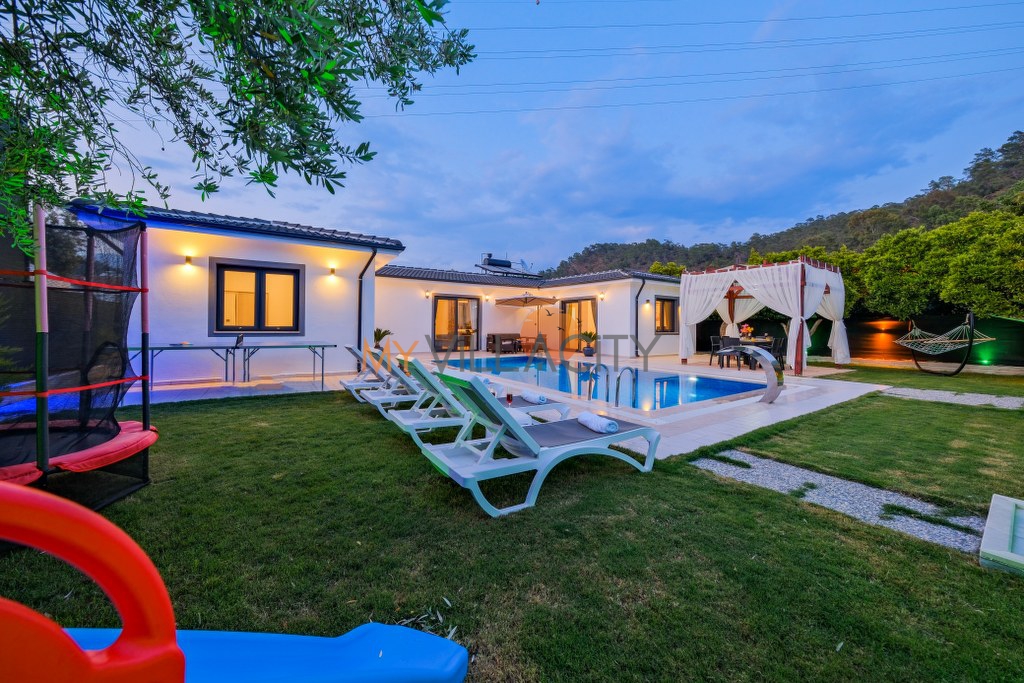 Villa Sirius - Özel Havuzlu Villa