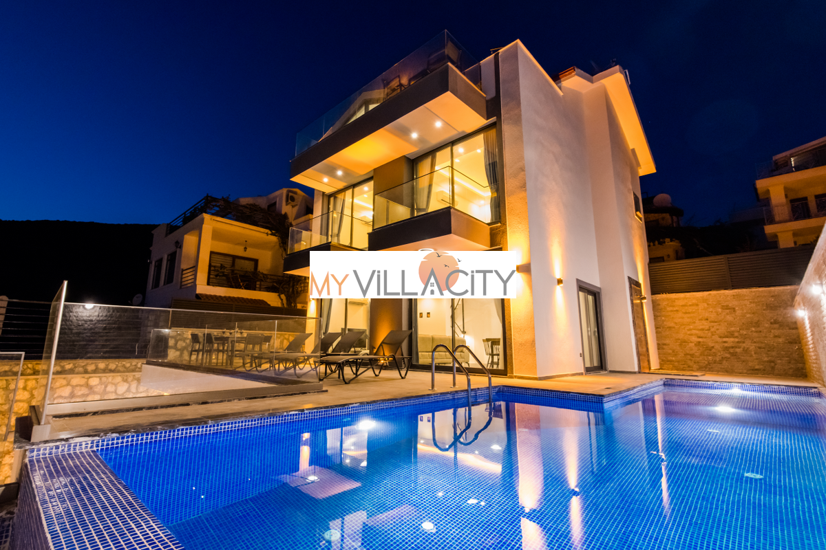 Villa Laoda - Deniz Manzaralı Lüks Villa