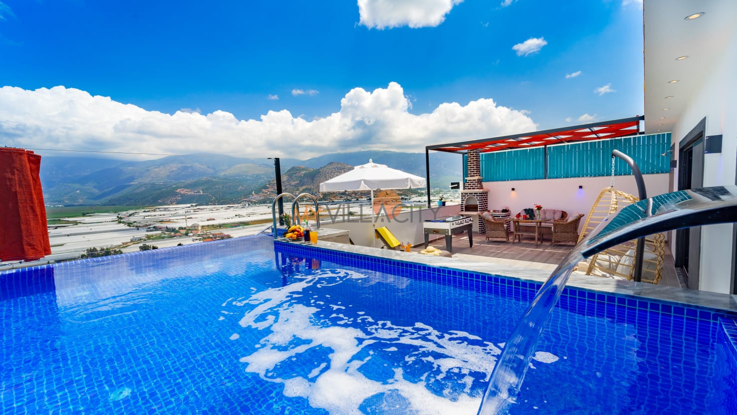 Villa Mavi Göktaşı