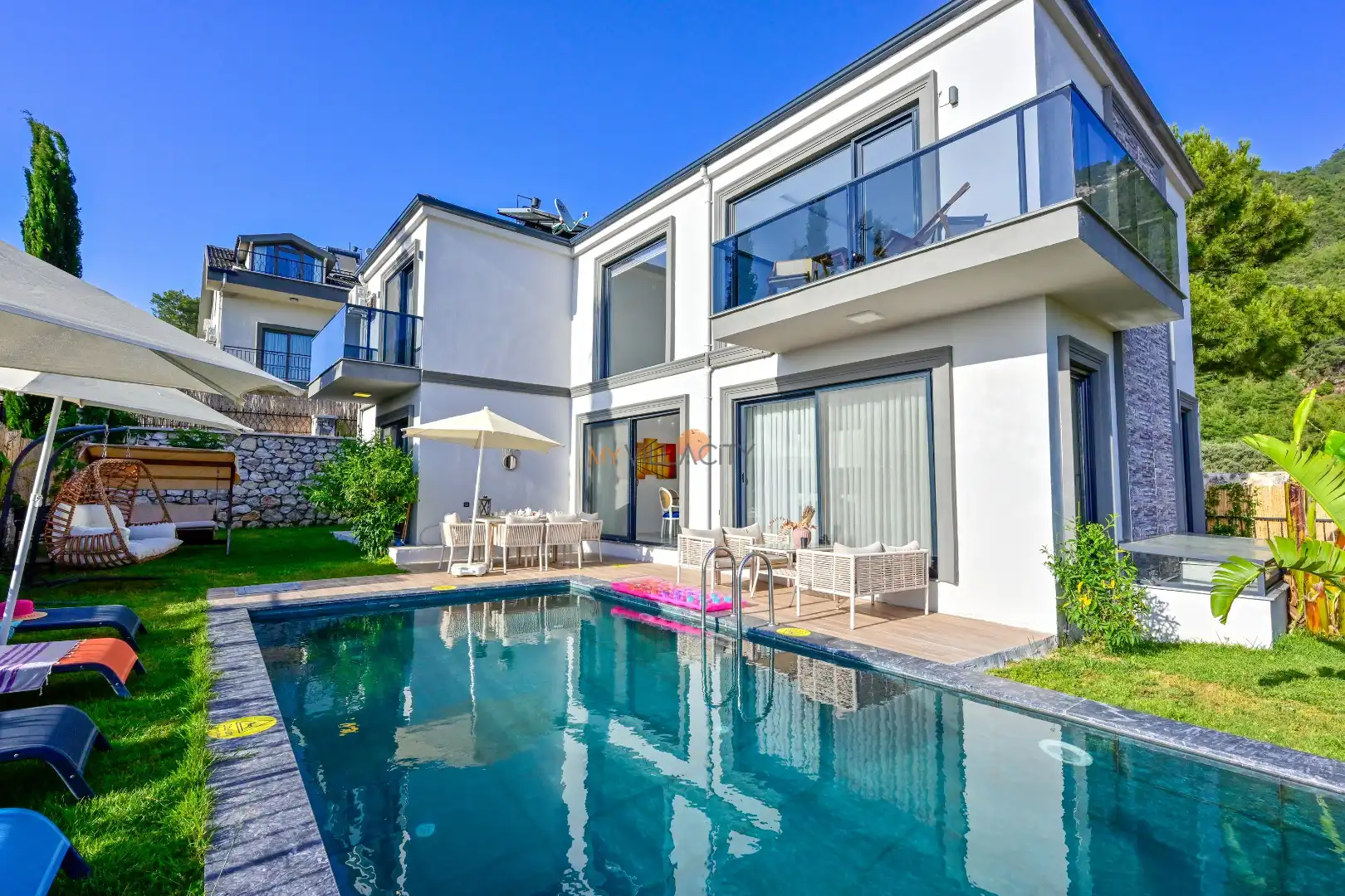 Villa Faralya Hill: Luxury Holiday Villa in Fethiye