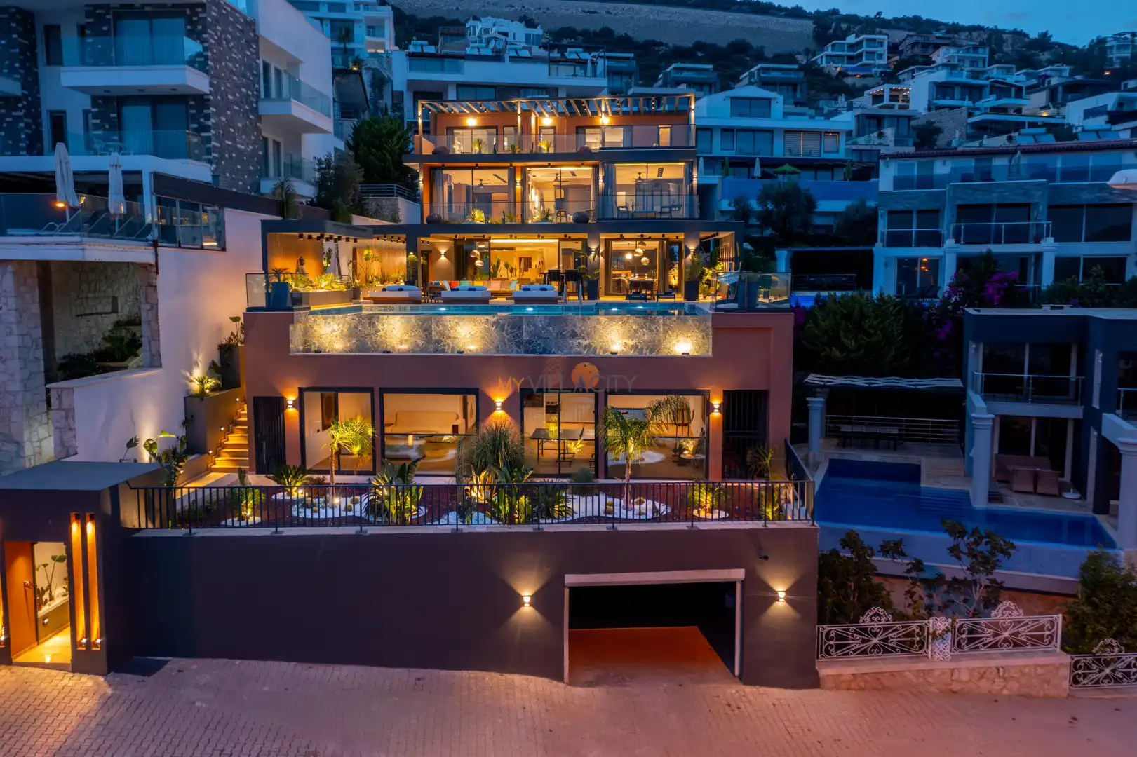 Villa Buse - Geniş Villa