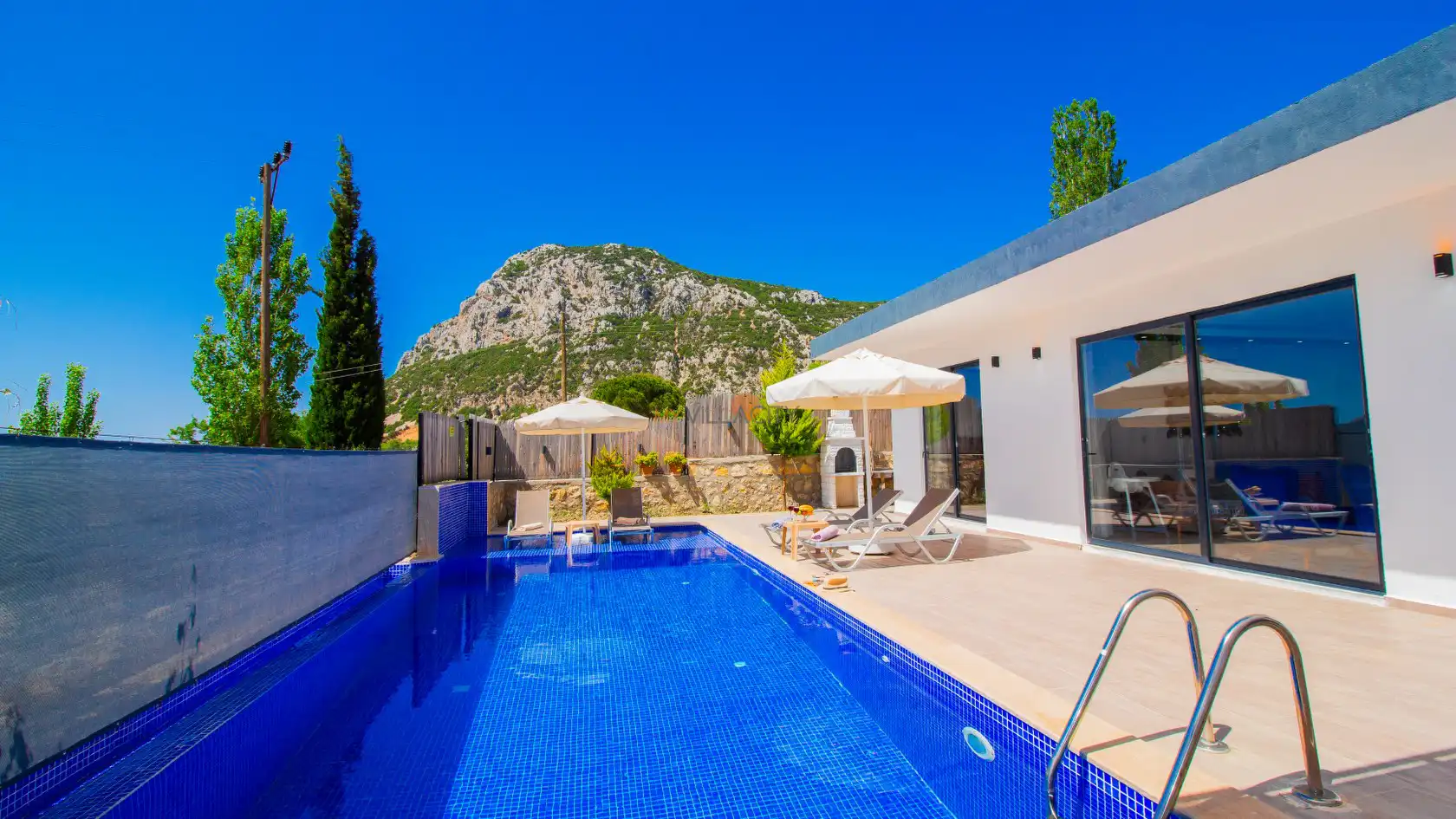 Villa Birnur: Kalkan'da Lüks Tatil Villası