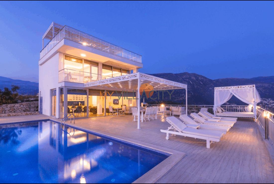 Villa Infinity - 10 Kişilik Deniz Manzaralı Lüks Villa